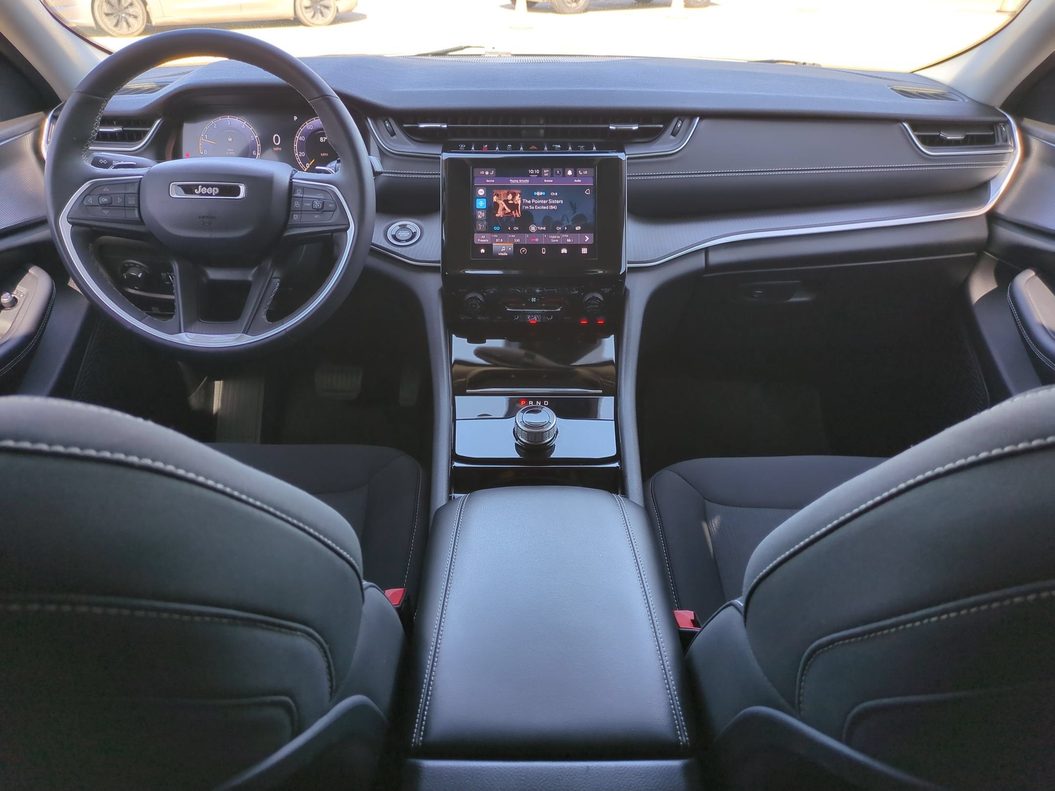 2023 Jeep Grand Cherokee L Laredo