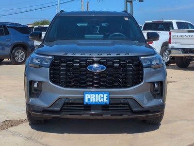 2025 Ford Explorer ST-Line