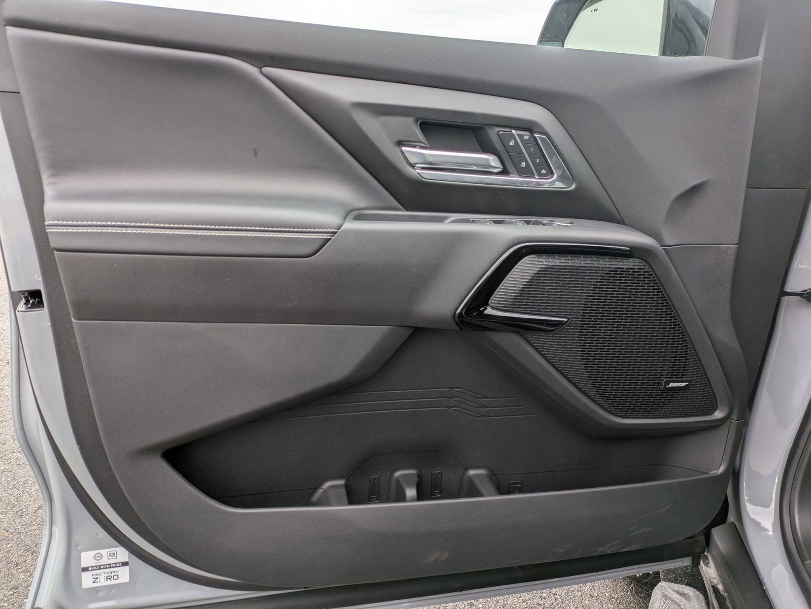 2025 Chevrolet Silverado EV LT - Extended Range