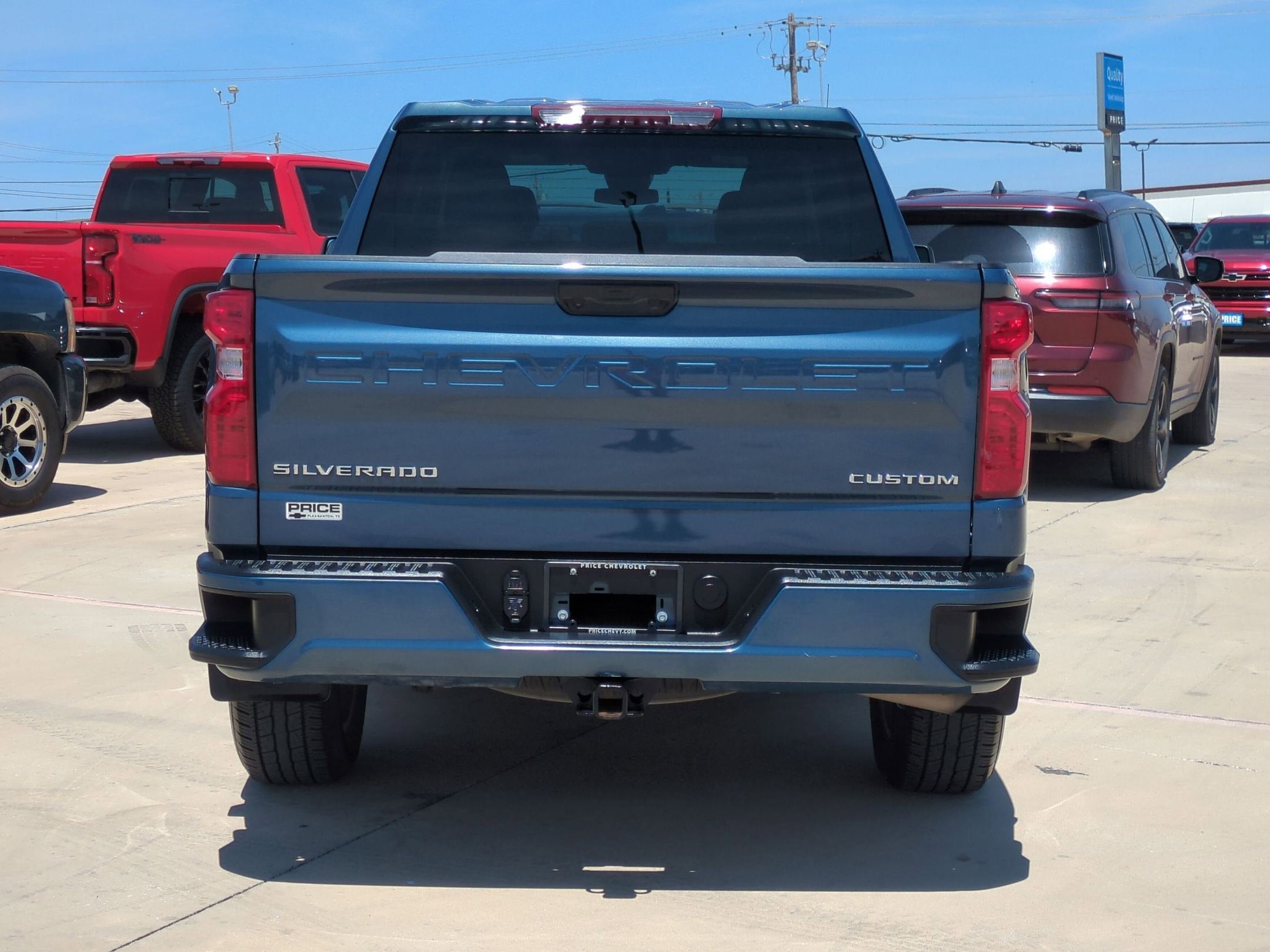 2024 Chevrolet Silverado 1500 Custom