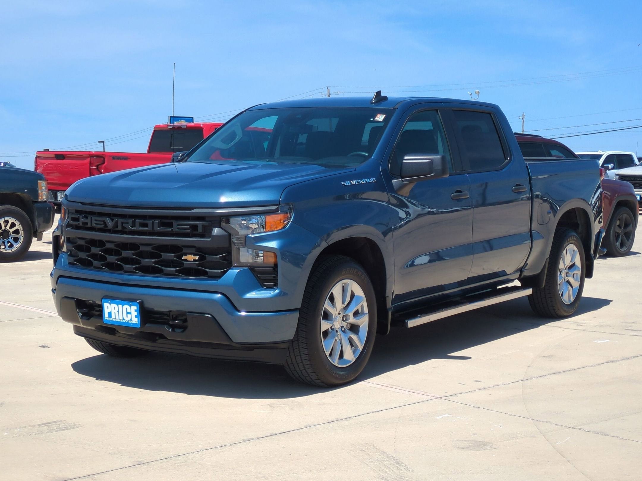 2024 Chevrolet Silverado 1500 Custom
