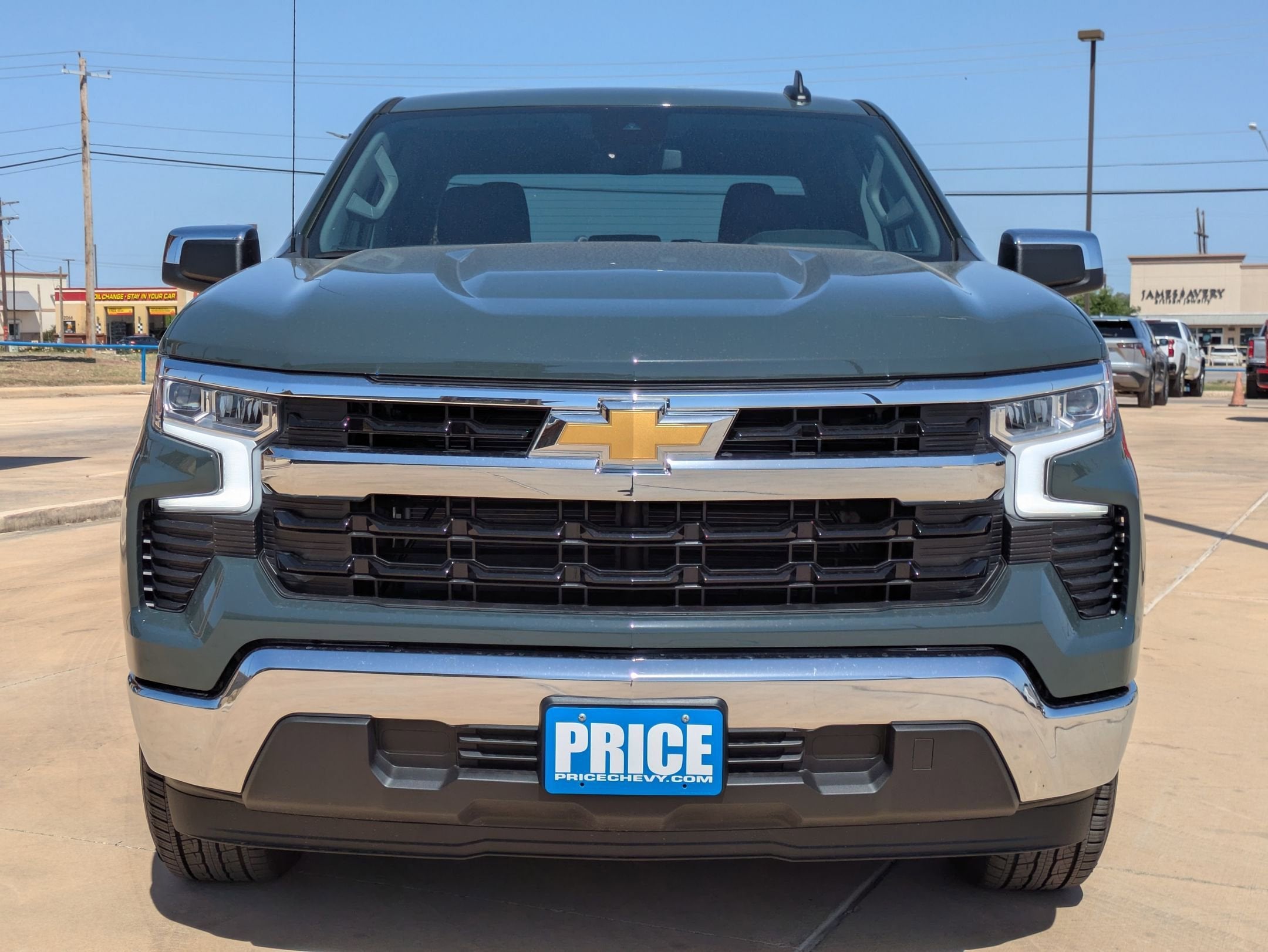 2025 Chevrolet Silverado 1500 LT