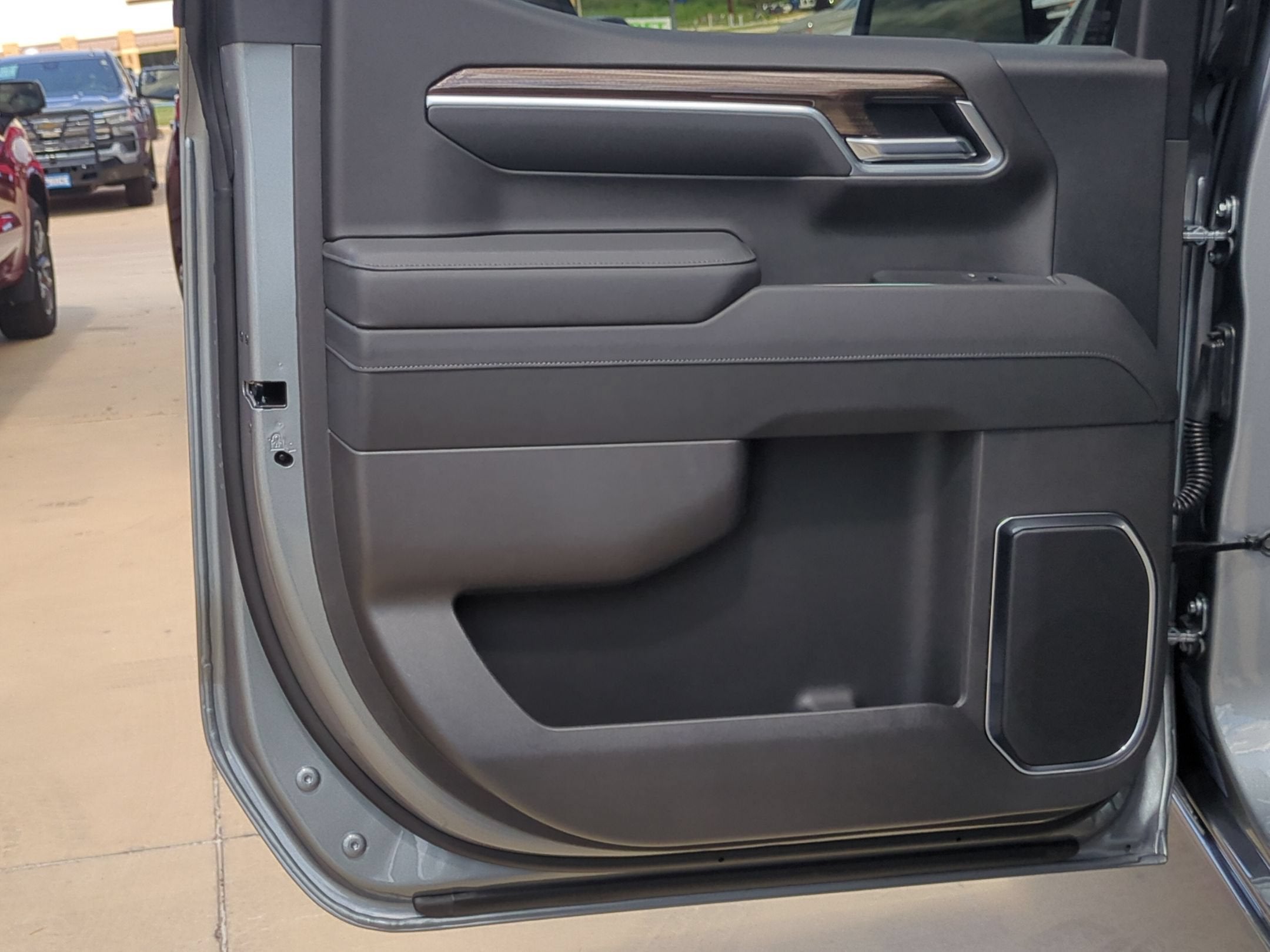 2026 Chevrolet Silverado 1500 LT - Photo 14