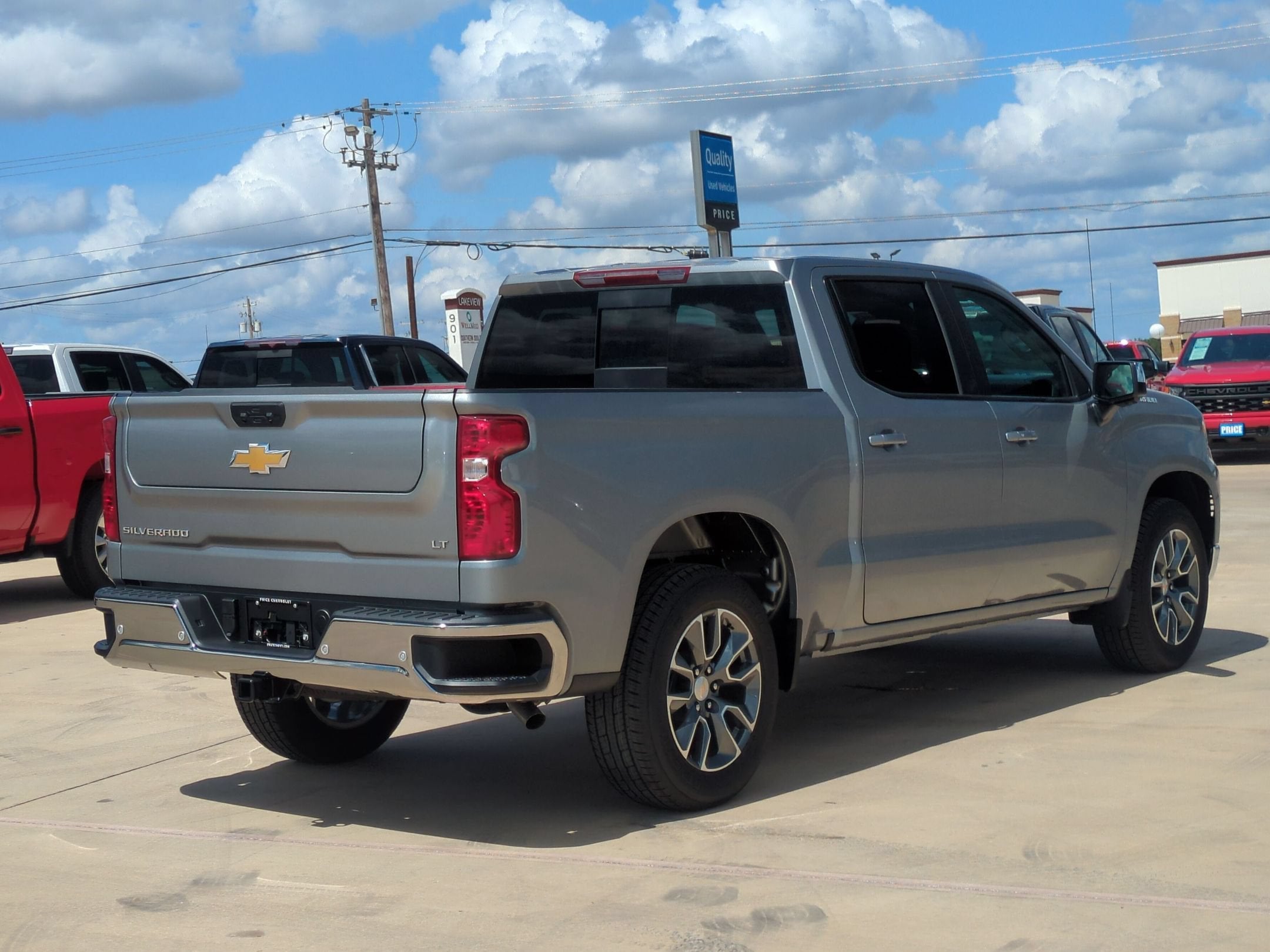 2026 Chevrolet Silverado 1500 LT