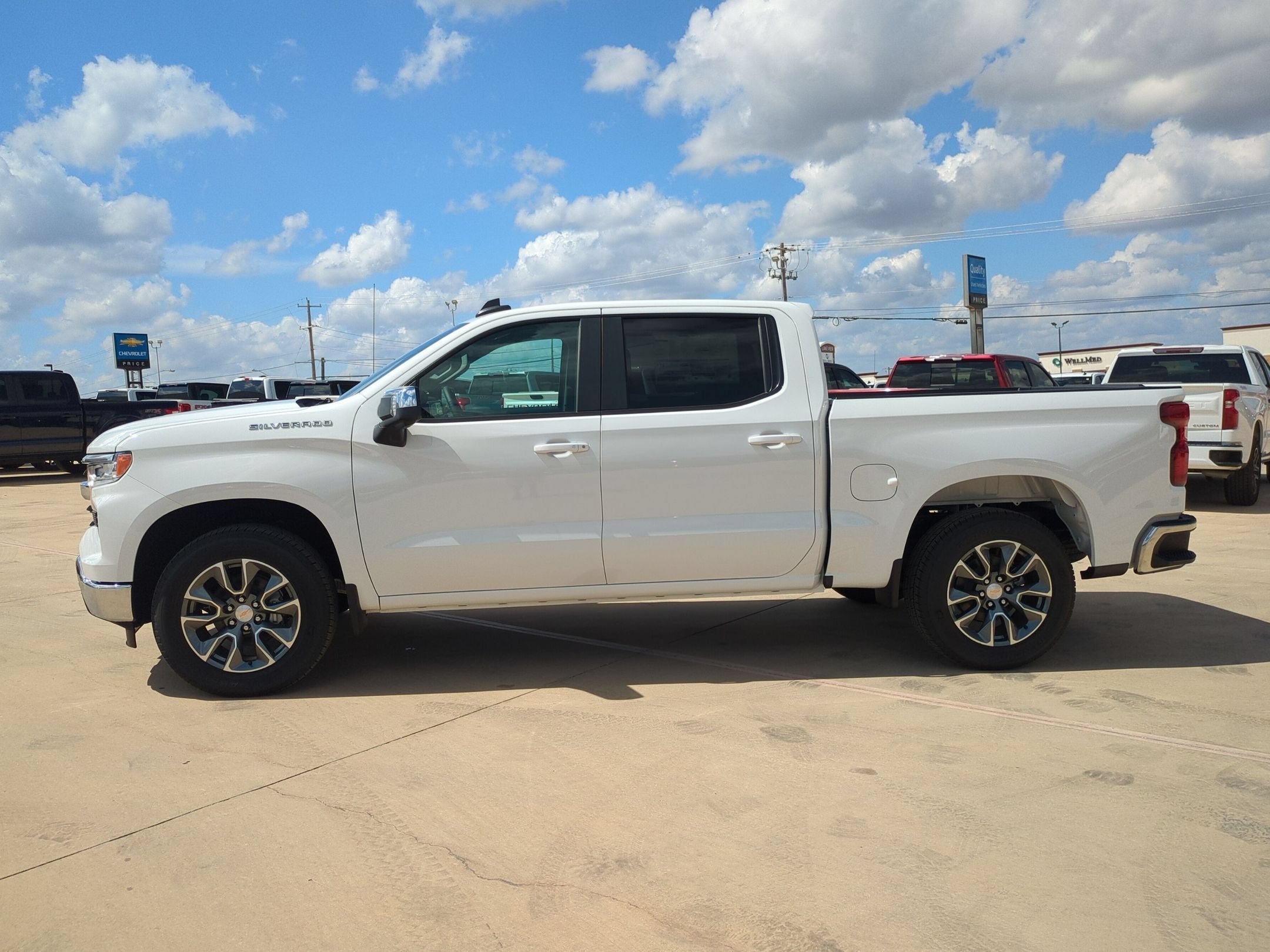 2026 Chevrolet Silverado 1500 LT