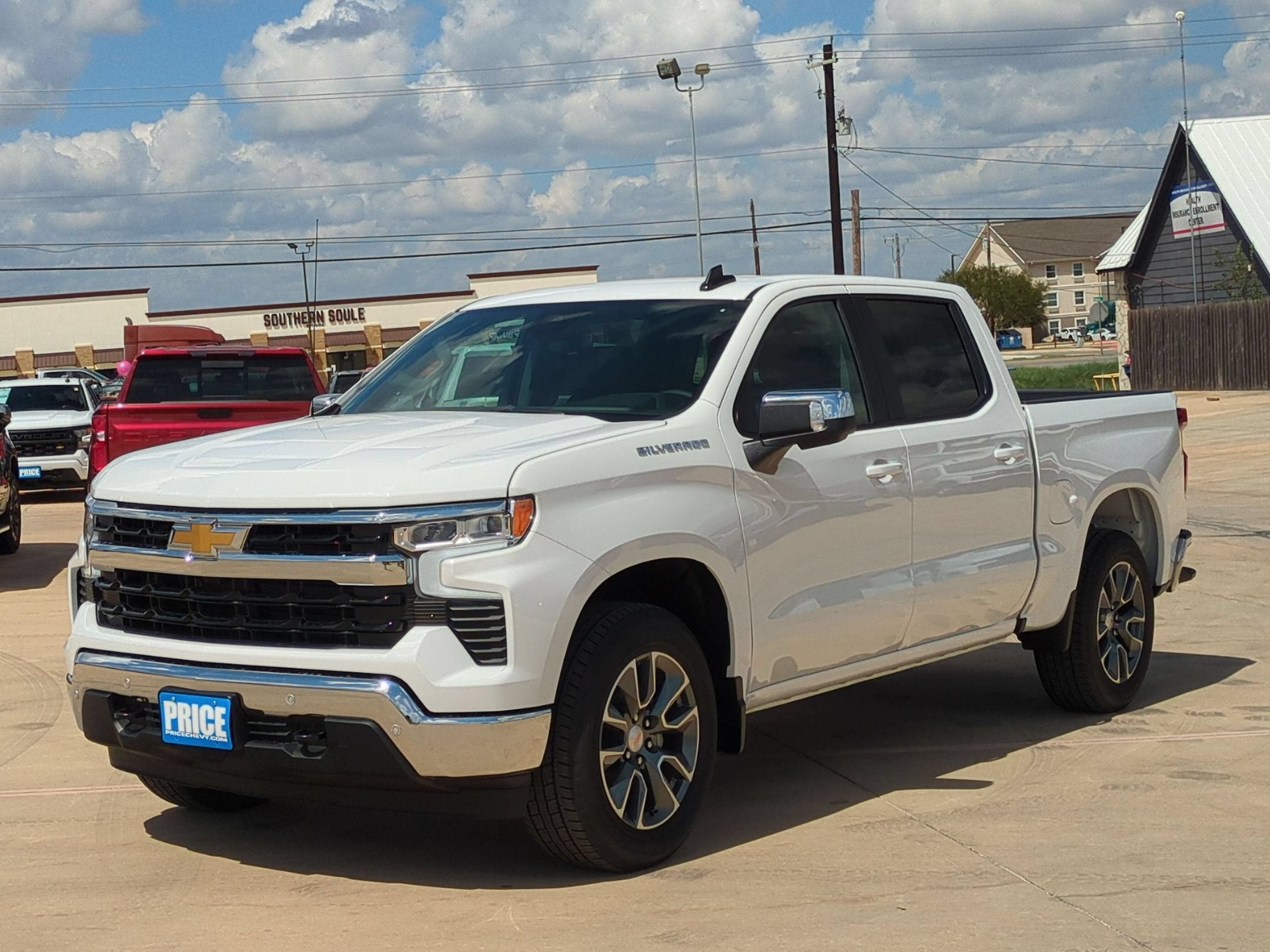 2026 Chevrolet Silverado 1500 LT