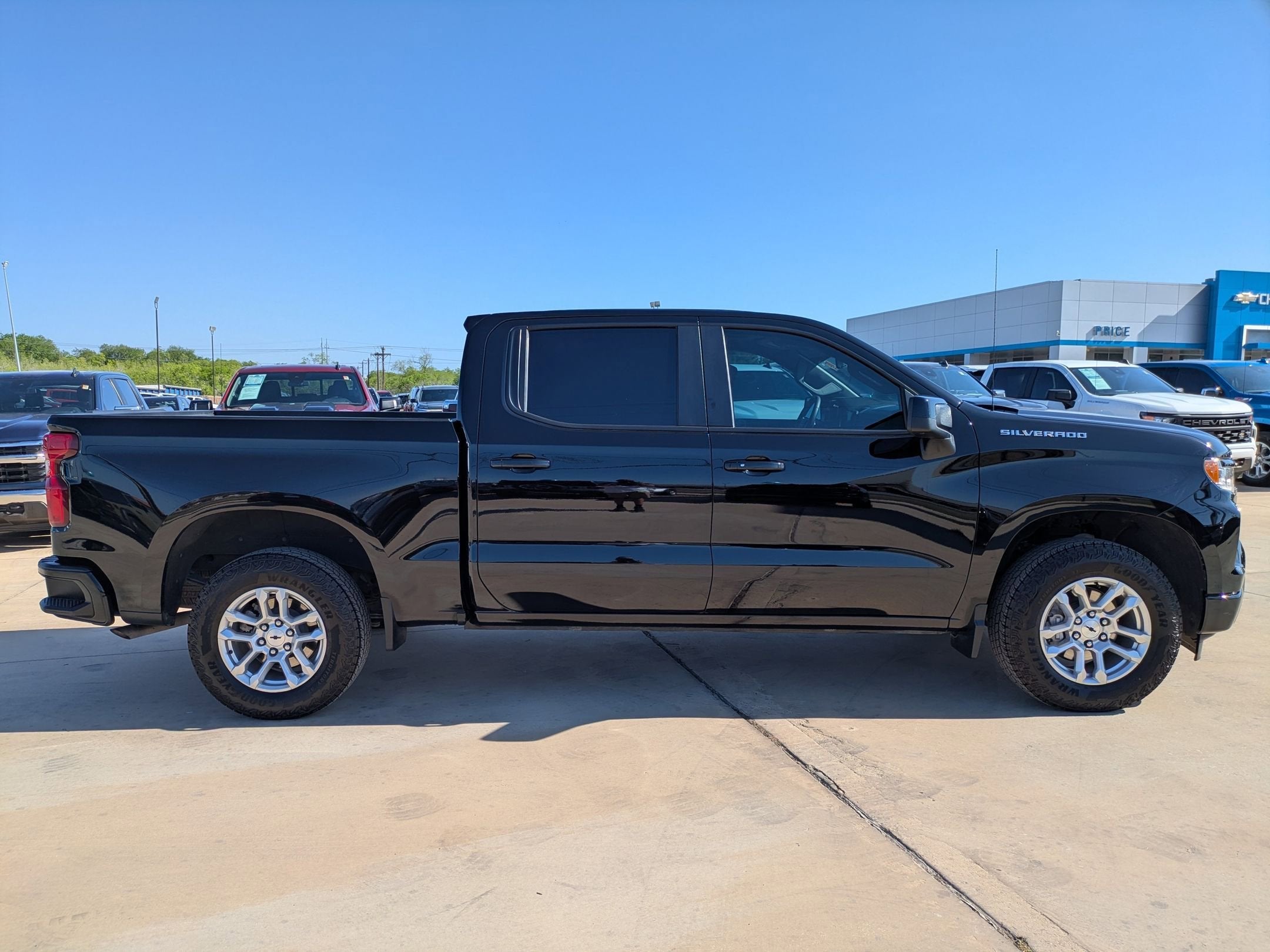2024 Chevrolet Silverado 1500 RST
