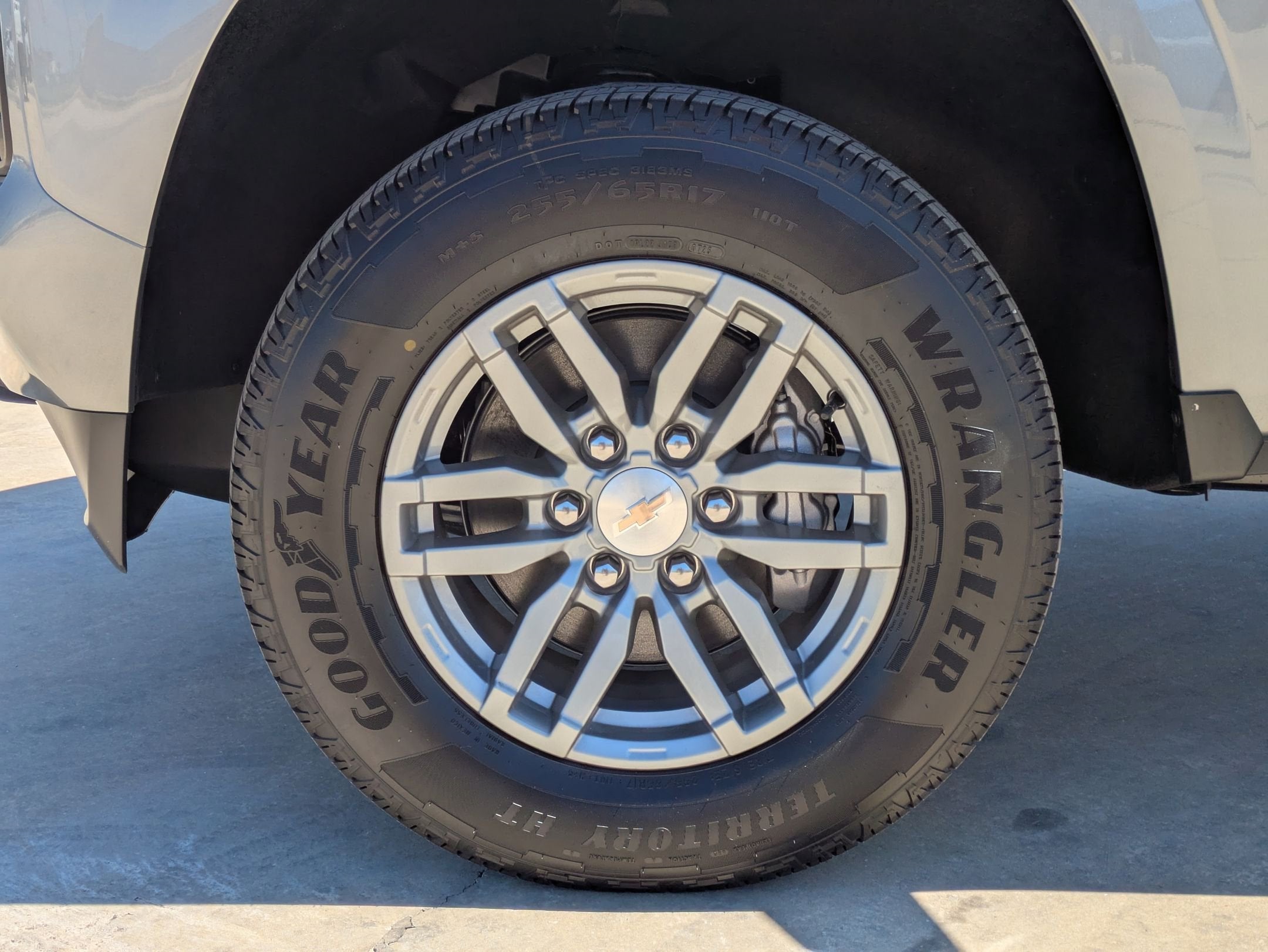 2025 Chevrolet Colorado WT/LT