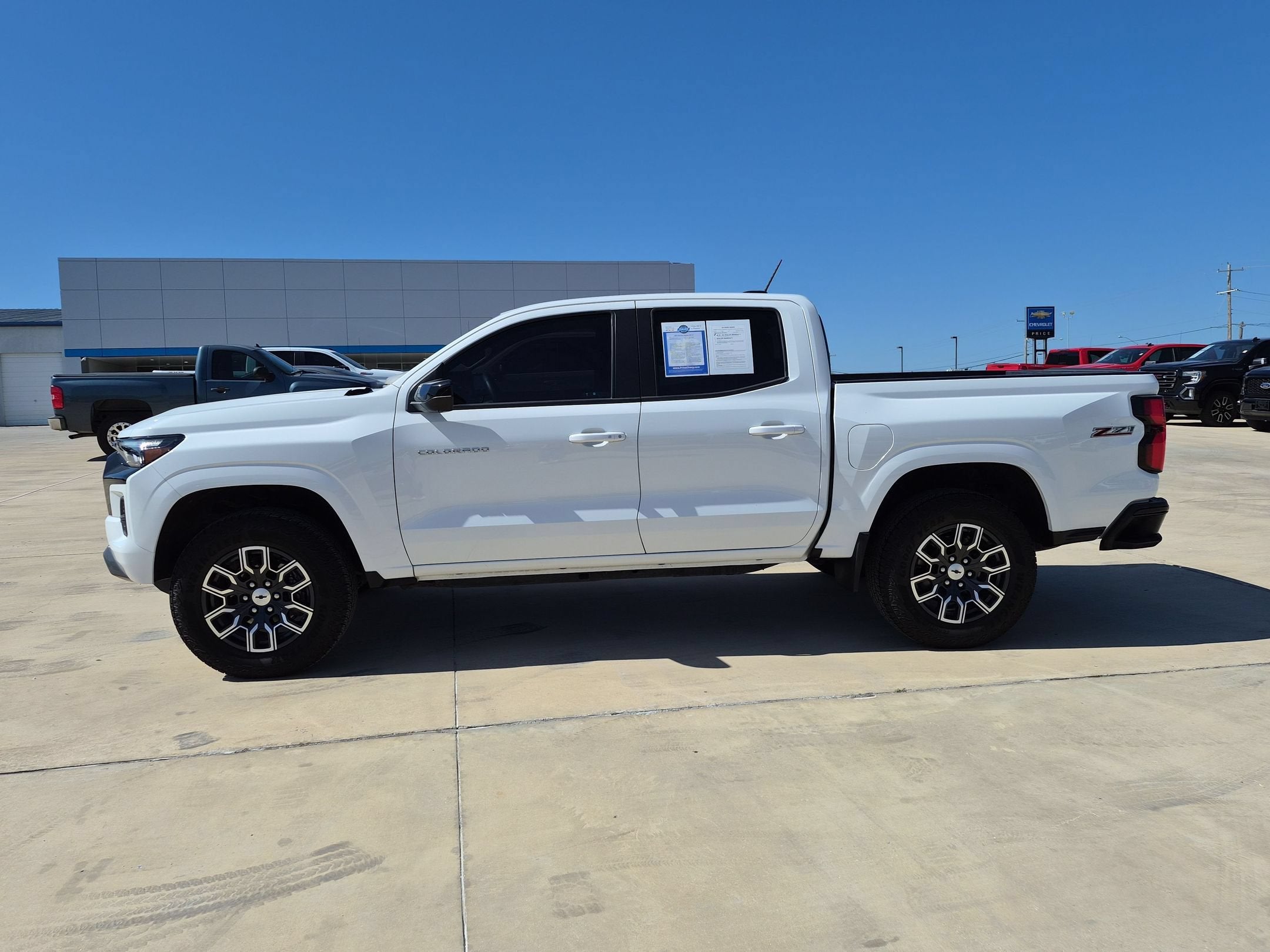 2024 Chevrolet Colorado Z71 - Photo 6