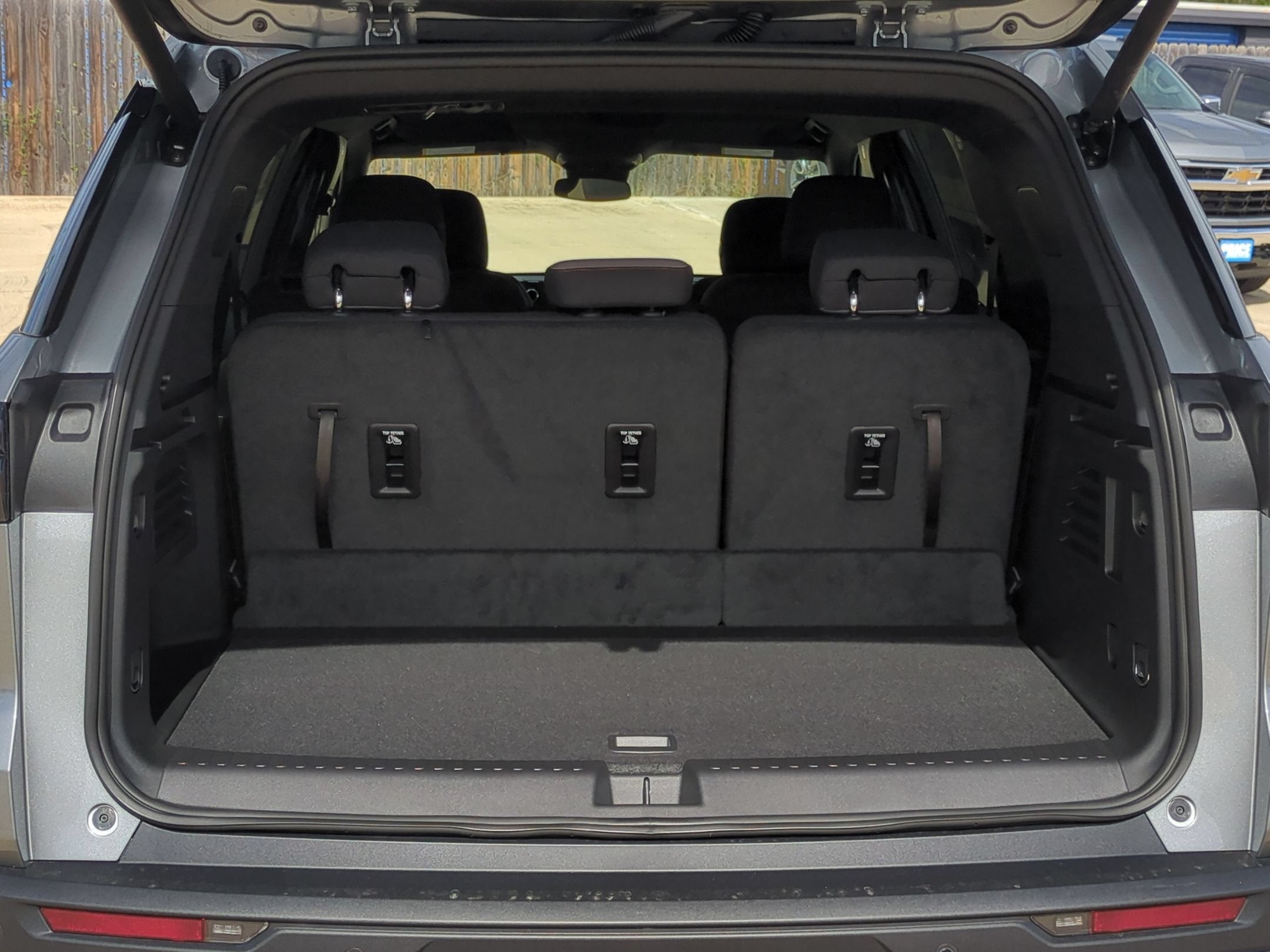 2027 Chevrolet Traverse LT - Photo 19