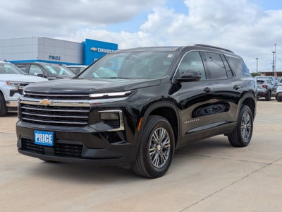 2025 Chevrolet Traverse LT