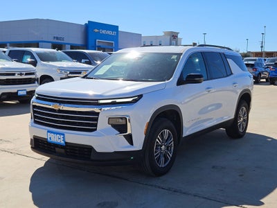 2025 Chevrolet Traverse LT