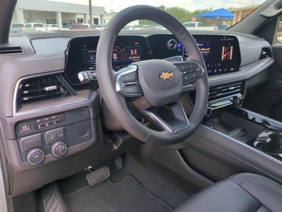 2025 Chevrolet Suburban LT
