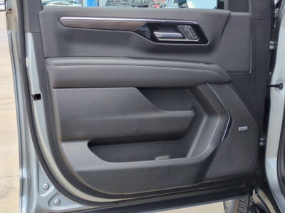 2025 Chevrolet Suburban LT