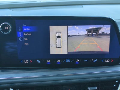 2025 Chevrolet Suburban LT