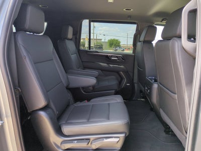 2025 Chevrolet Suburban LT