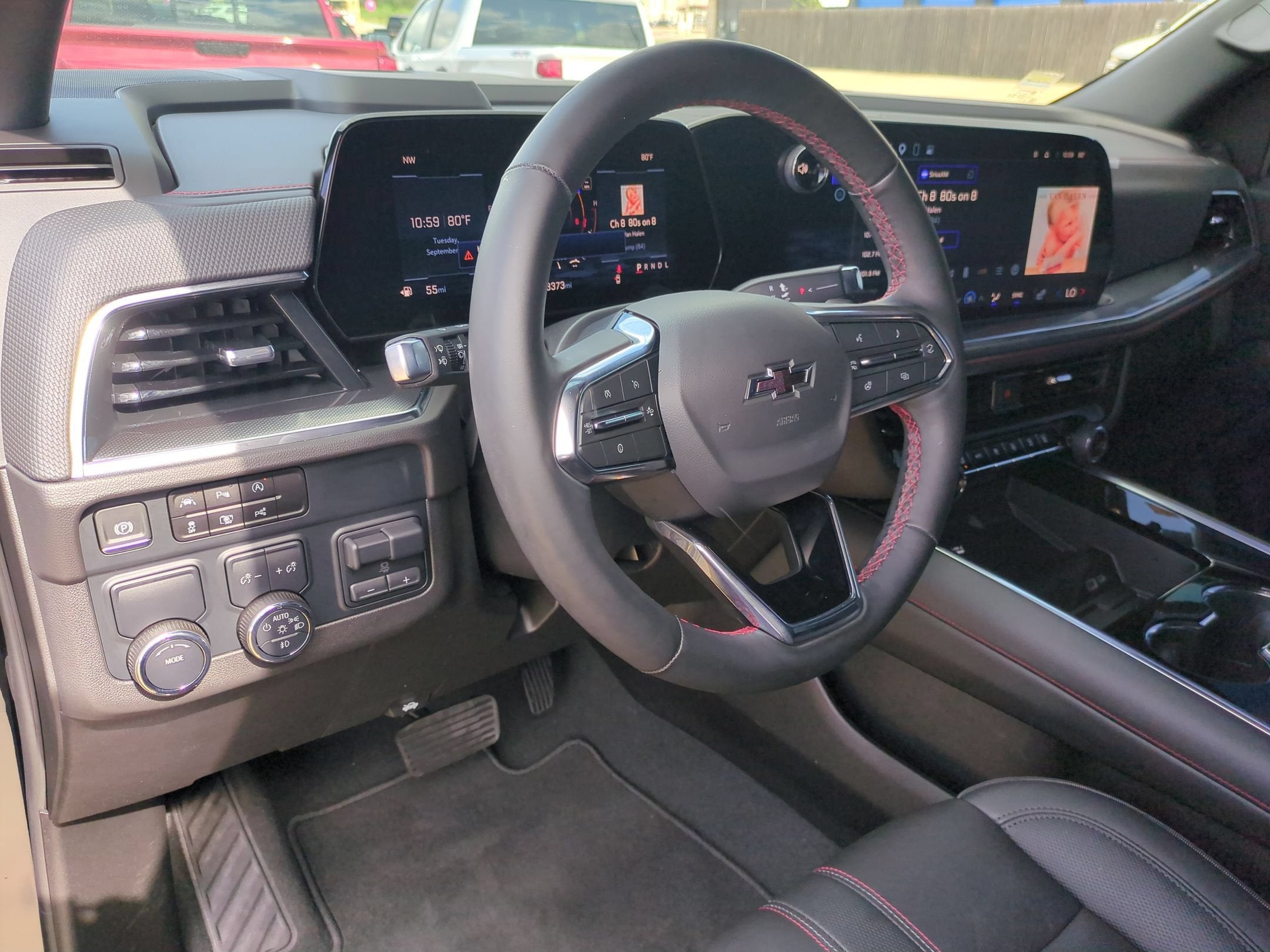 2025 Chevrolet Tahoe RST