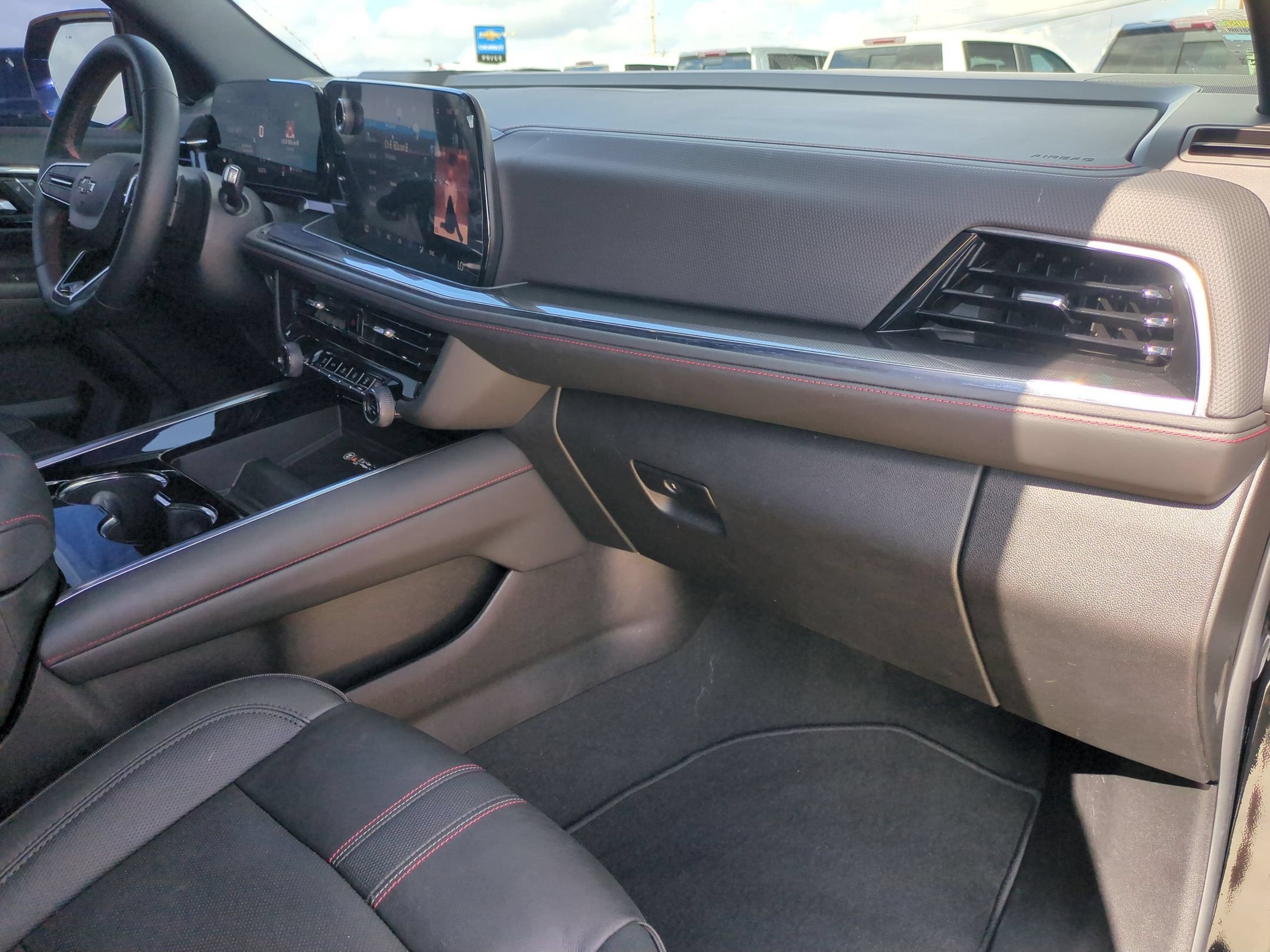 2025 Chevrolet Tahoe RST