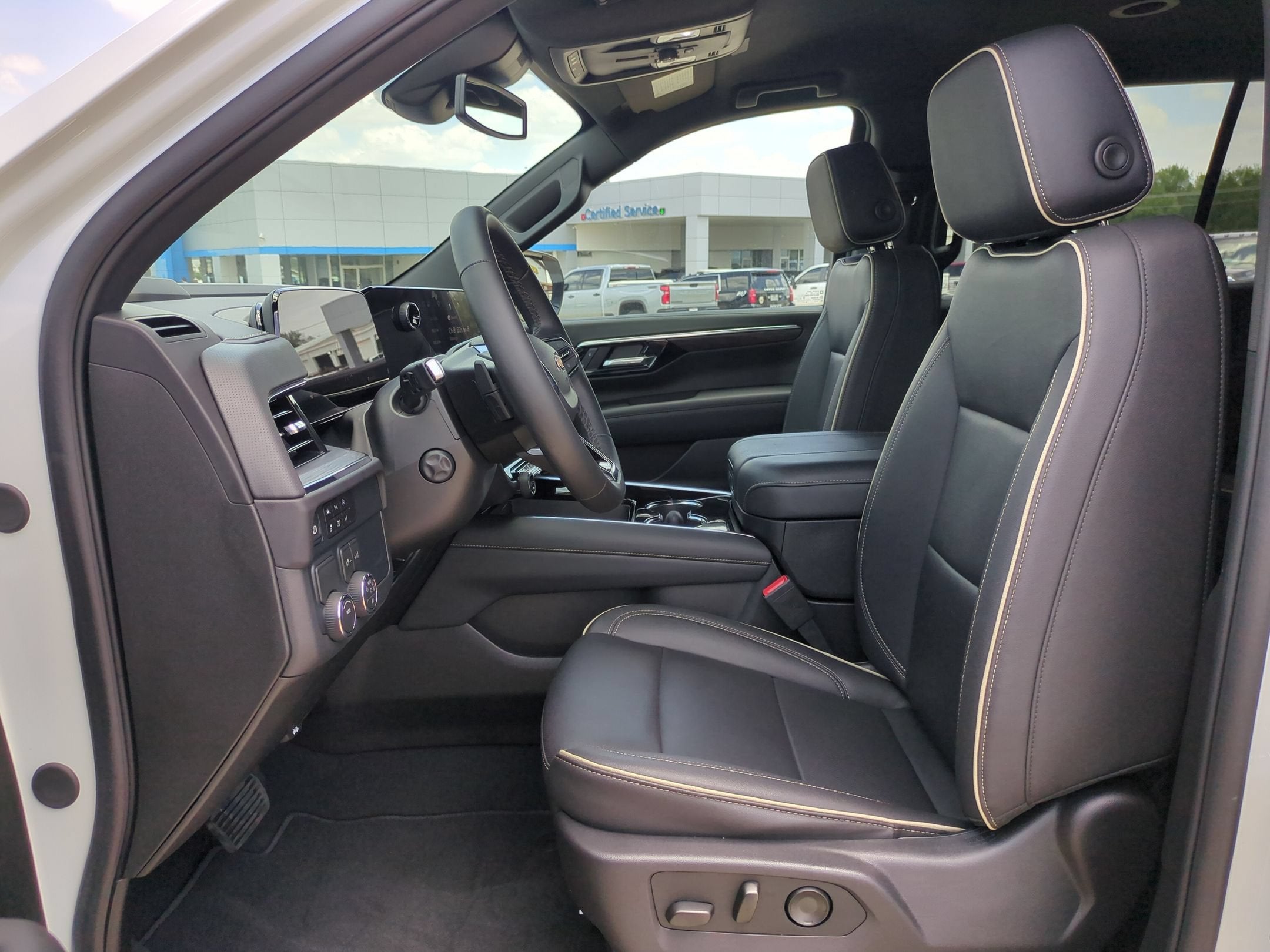 2025 Chevrolet Tahoe Premier