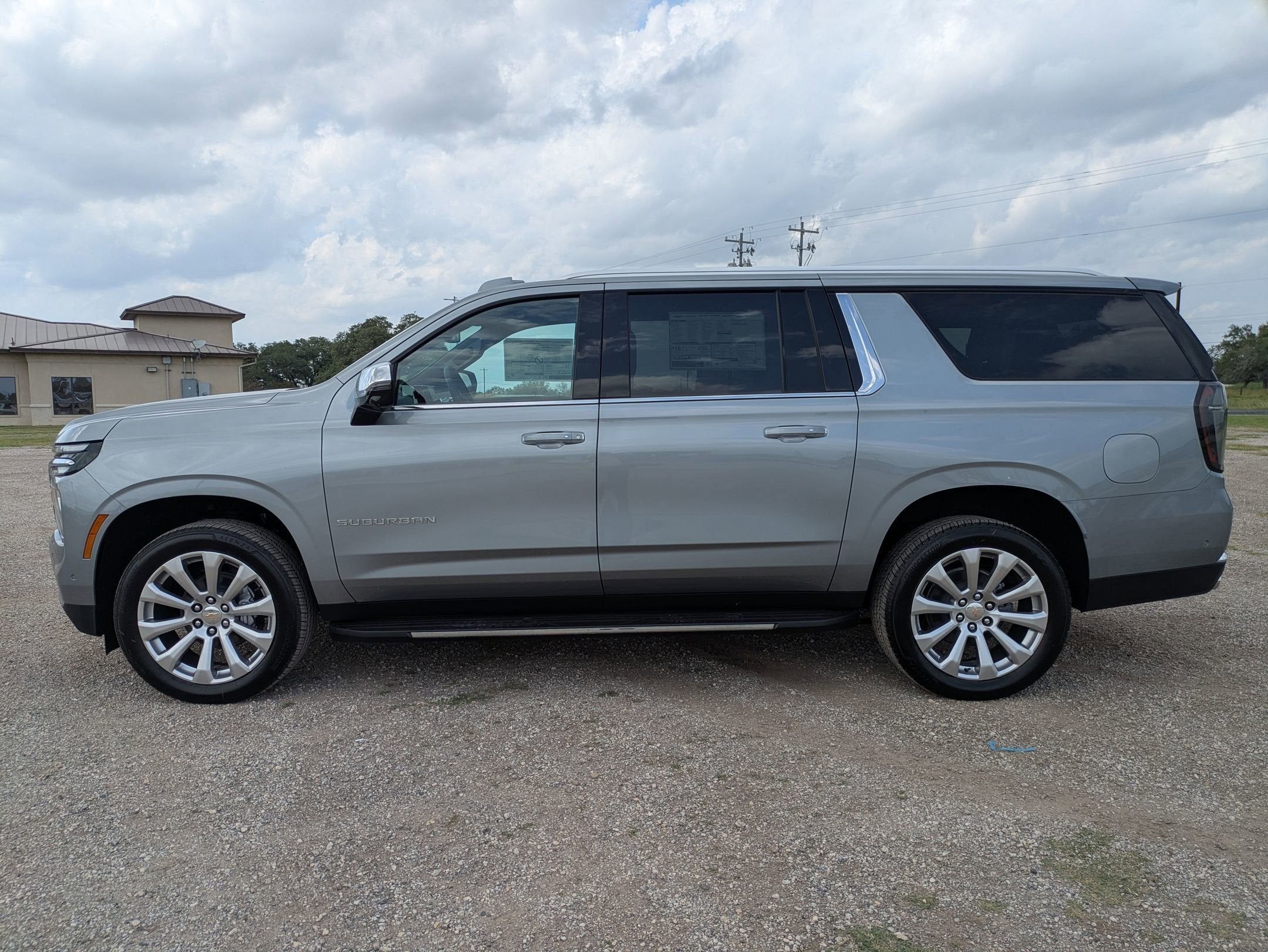2025 Chevrolet Suburban Premier