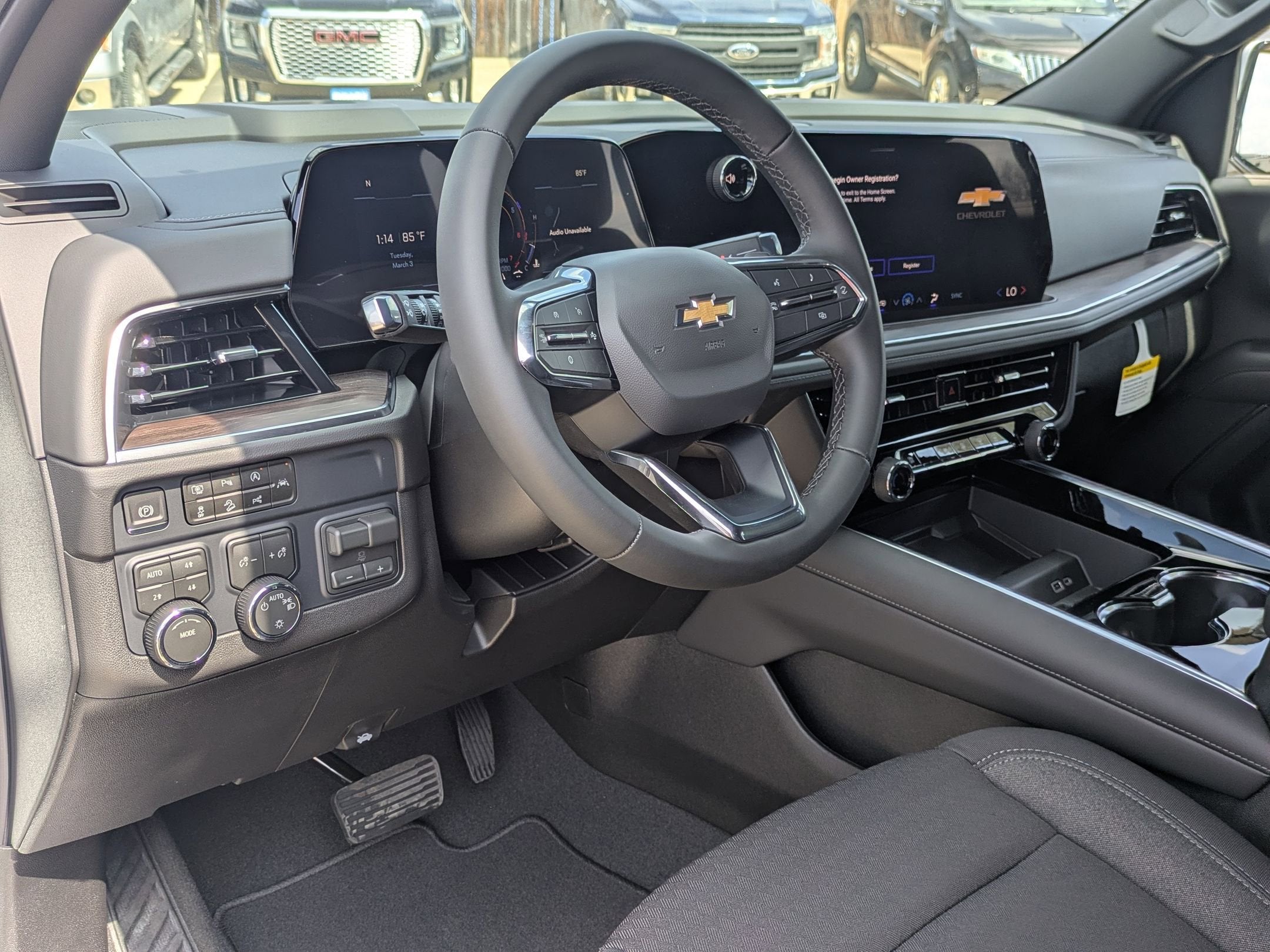 2026 Chevrolet Tahoe LS