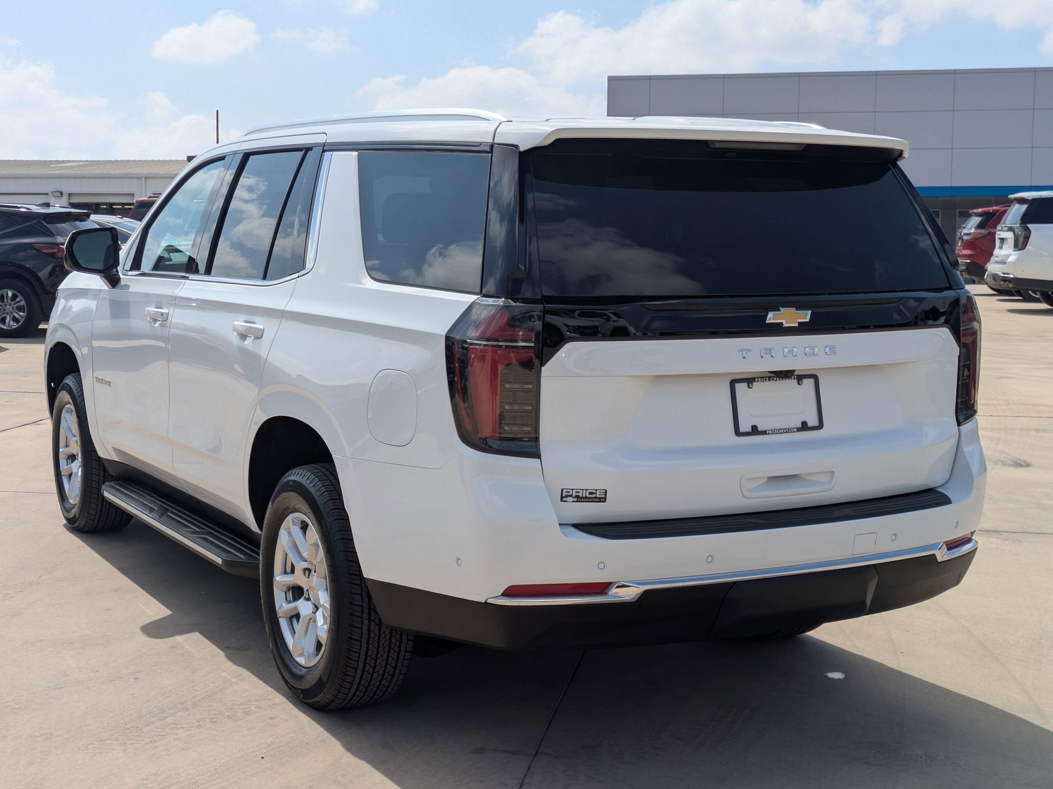 2026 Chevrolet Tahoe LS