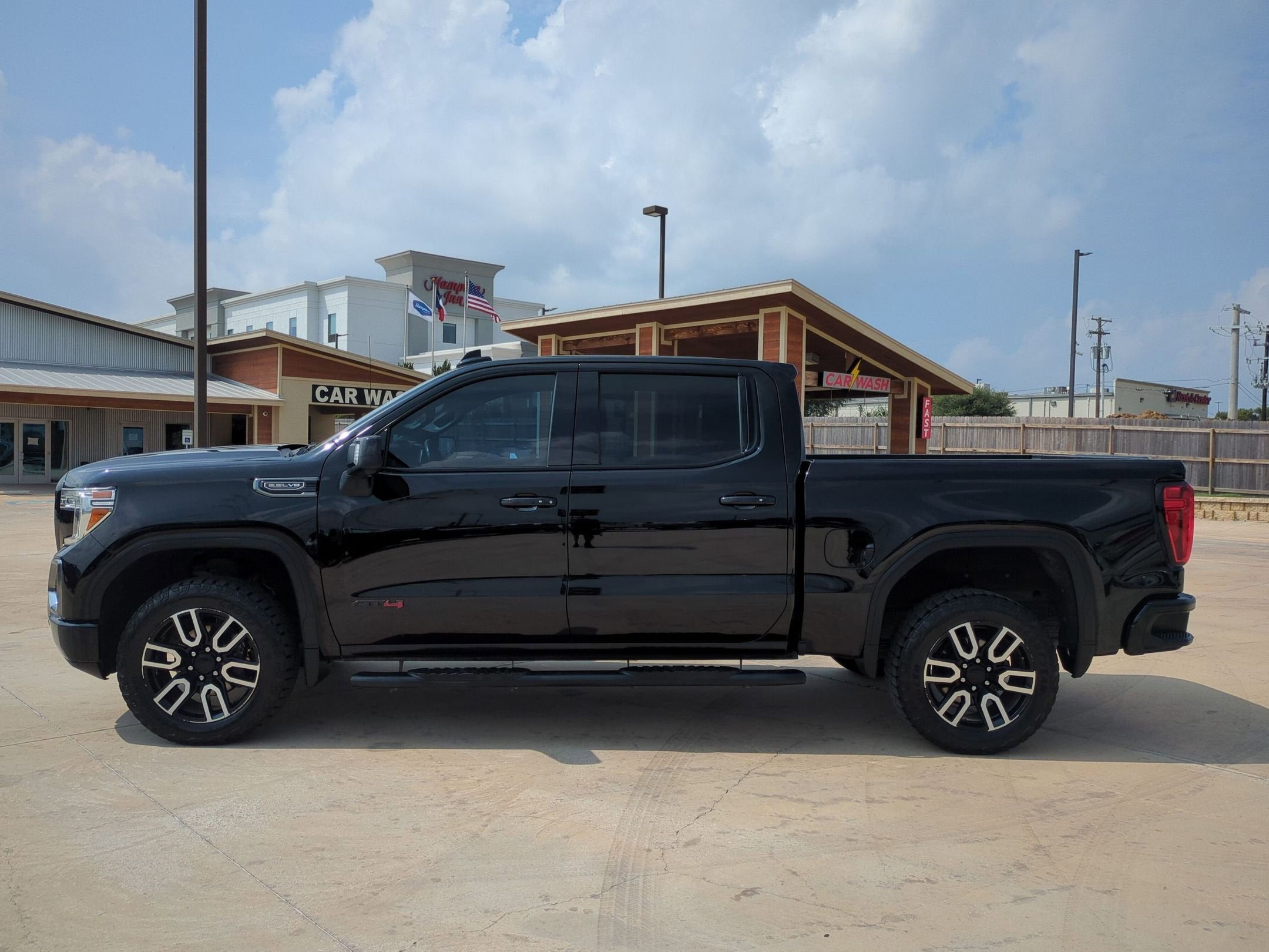 2021 GMC Sierra 1500 AT4