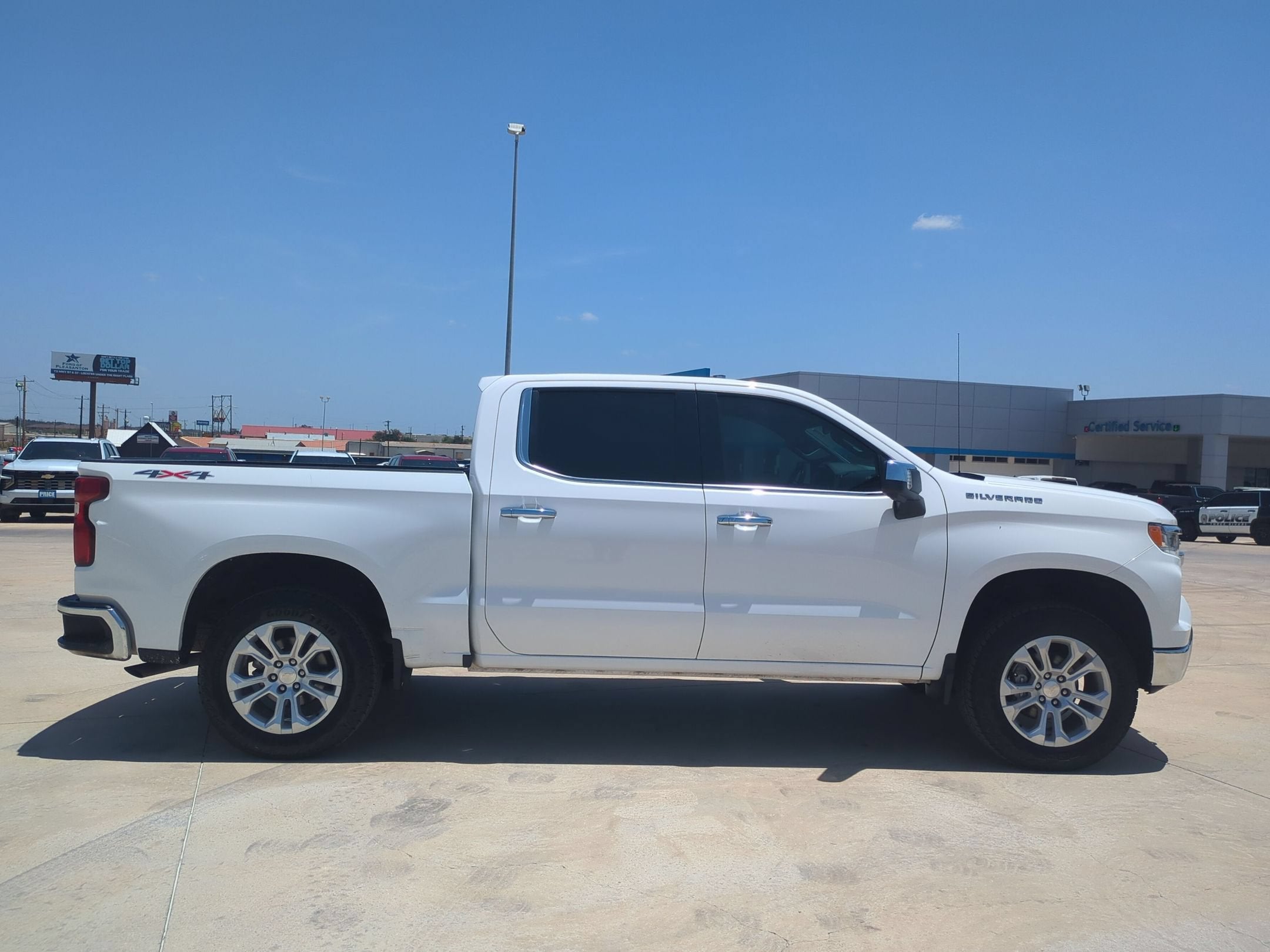 2023 Chevrolet Silverado 1500 LTZ