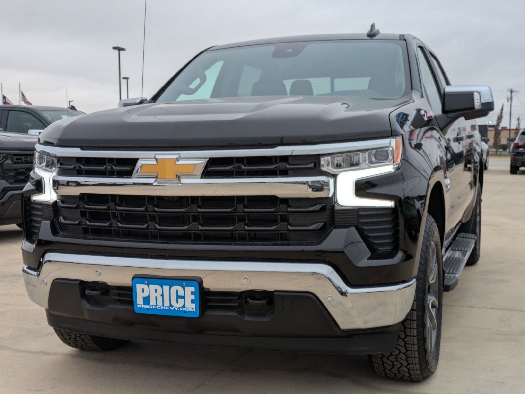 2025 Chevrolet Silverado 1500 LT