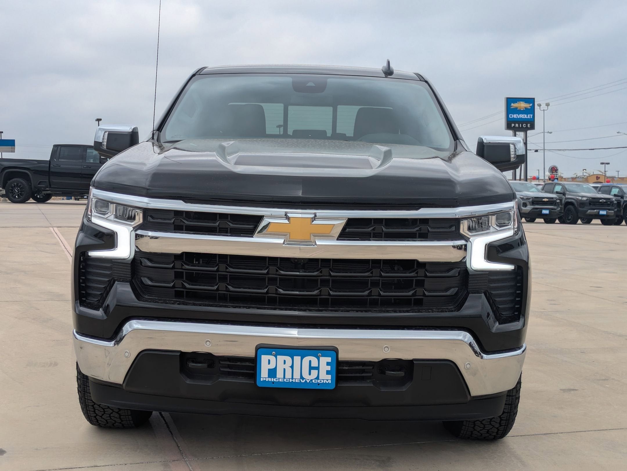 2025 Chevrolet Silverado 1500 LT