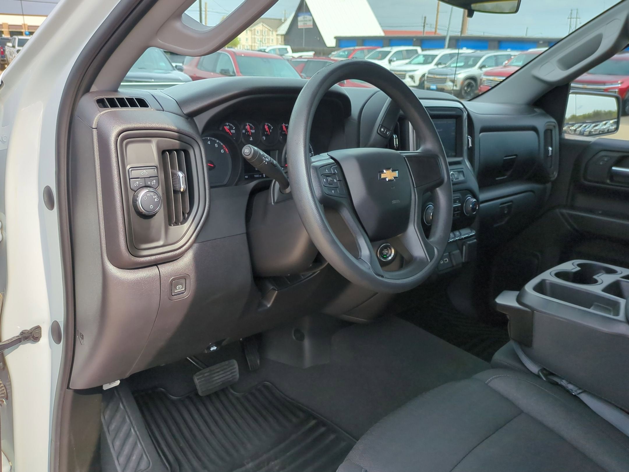 2023 Chevrolet Silverado 1500 Custom