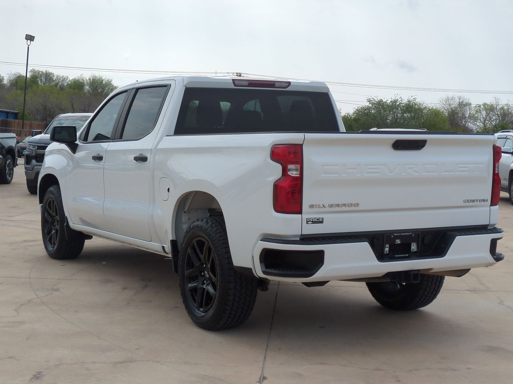 2023 Chevrolet Silverado 1500 Custom