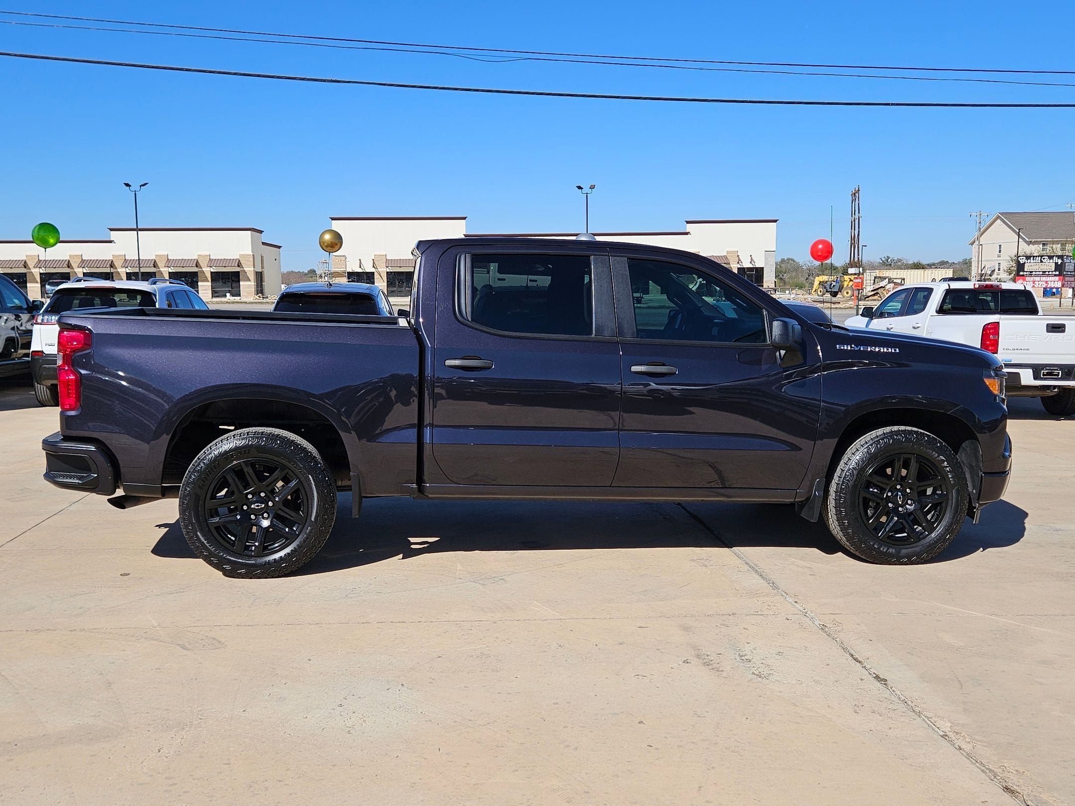 2023 Chevrolet Silverado 1500 Custom