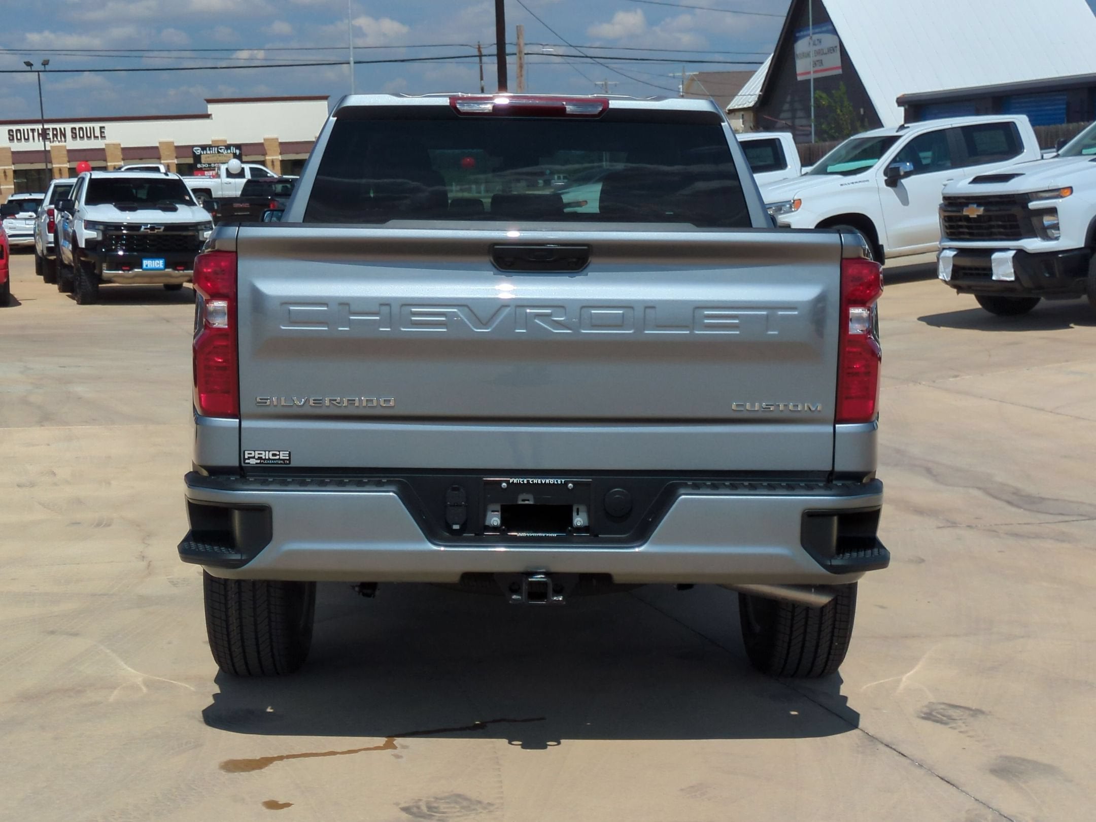2026 Chevrolet Silverado 1500 Custom