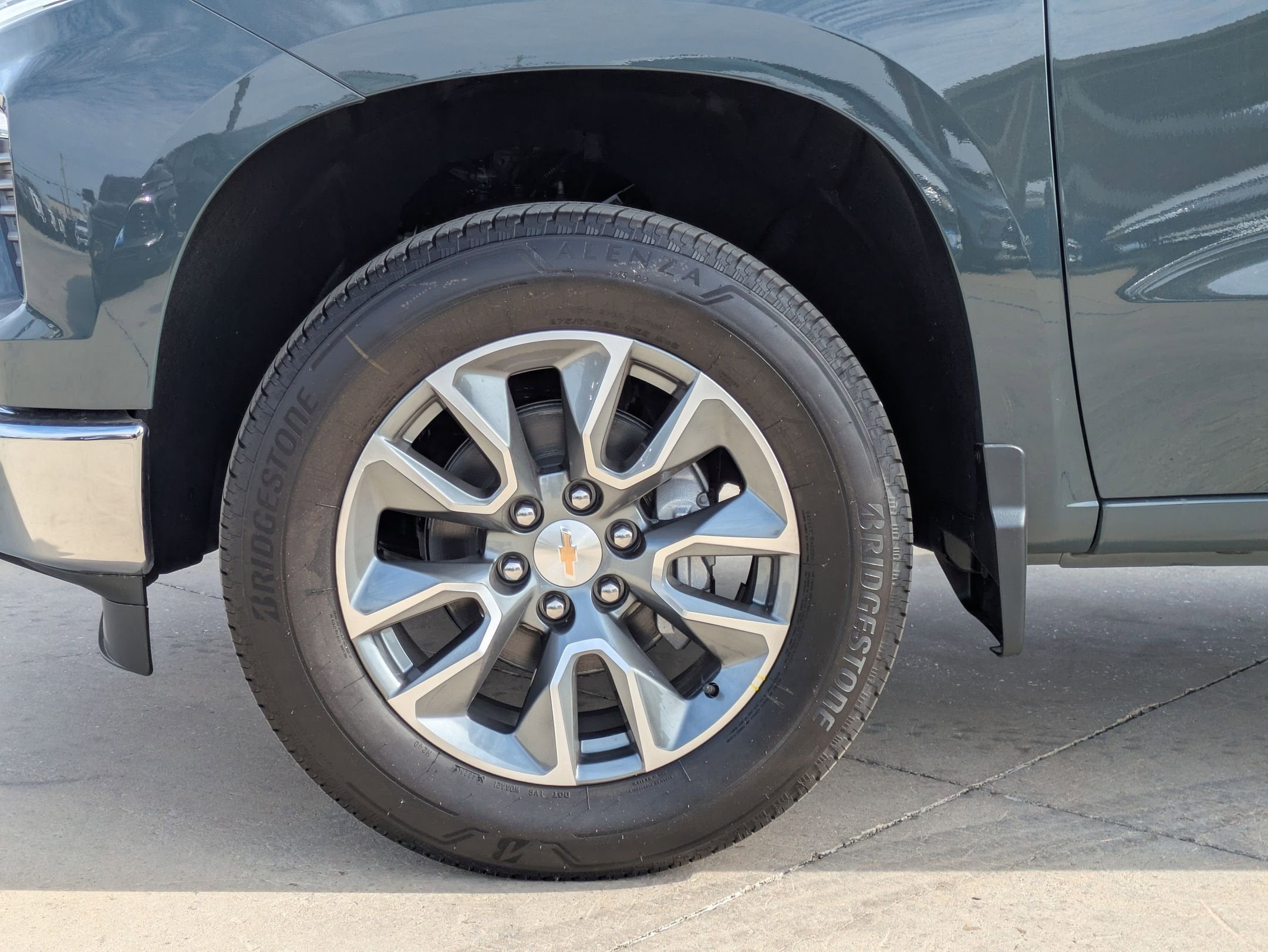 2026 Chevrolet Silverado 1500 LT