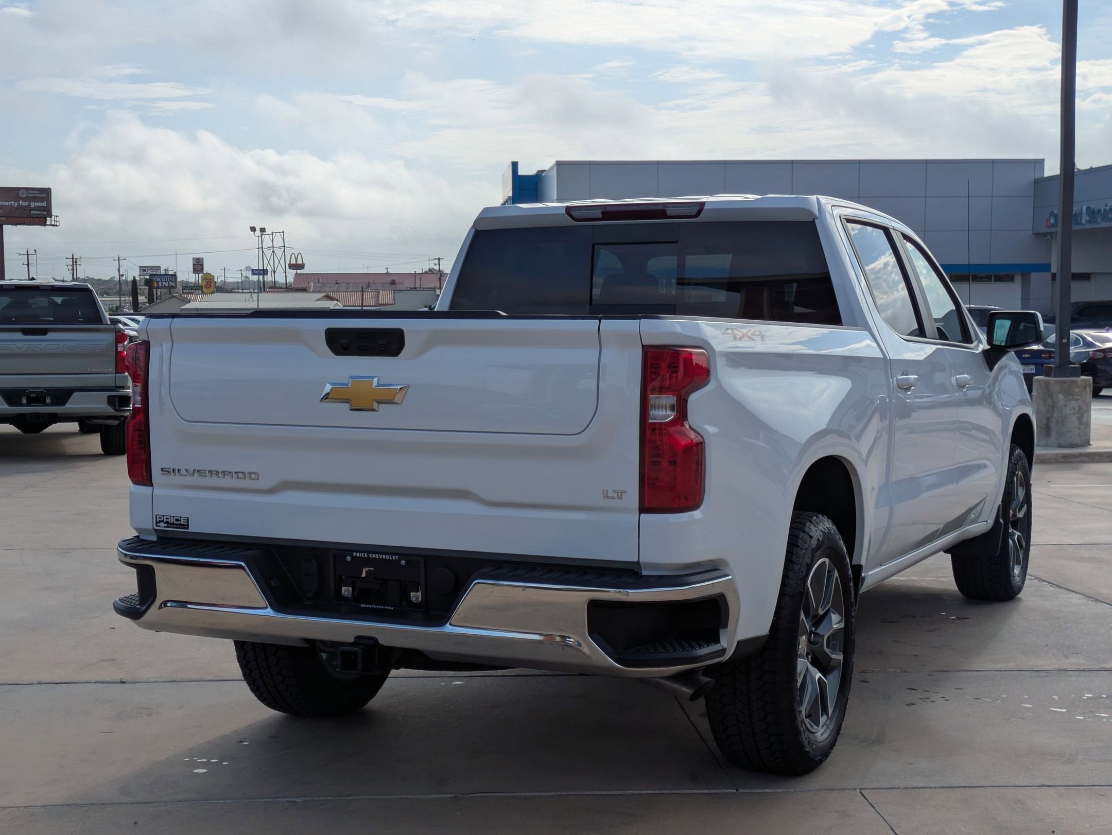 2025 Chevrolet Silverado 1500 LT
