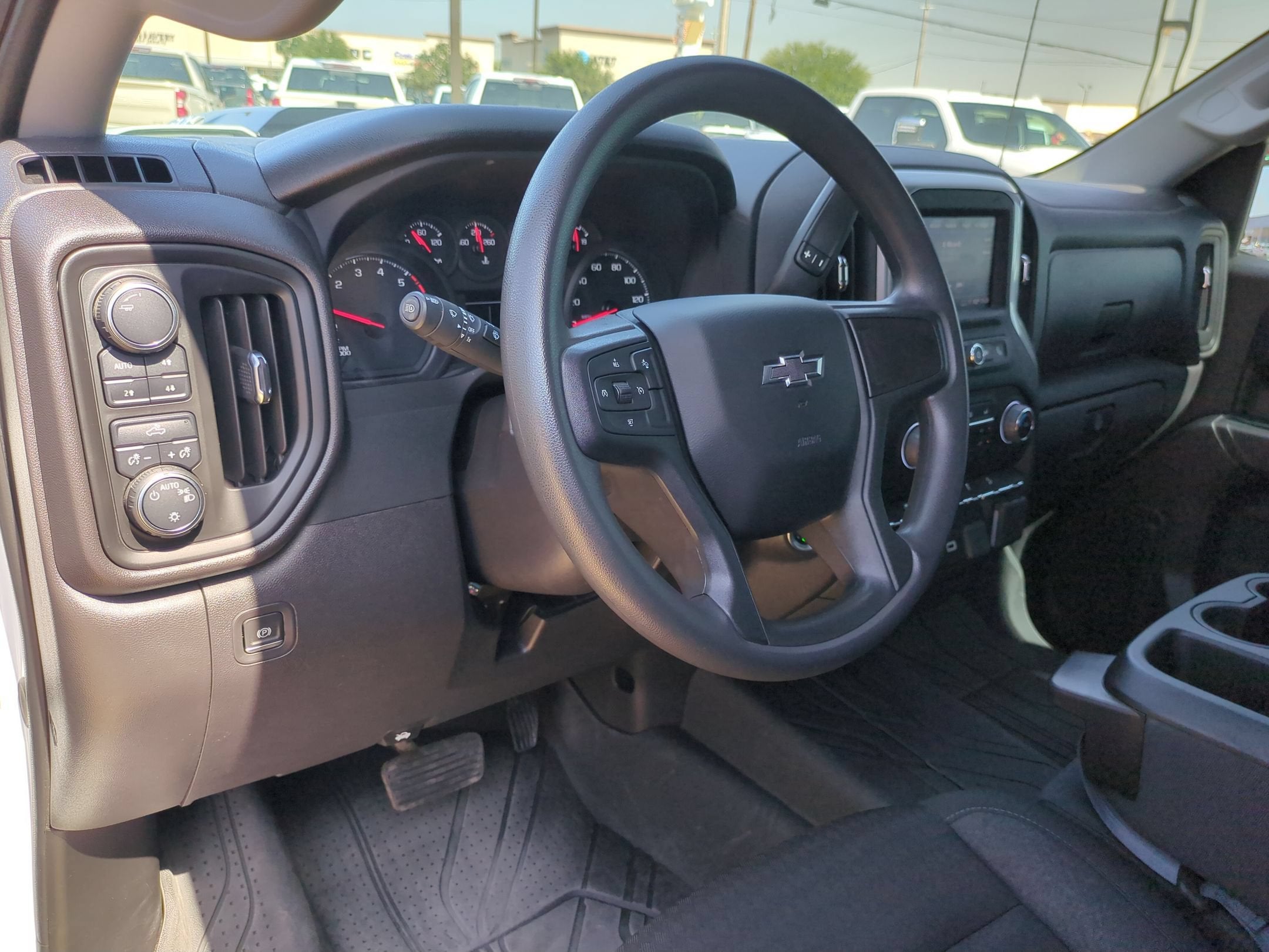 2024 Chevrolet Silverado 1500 Custom Trail Boss