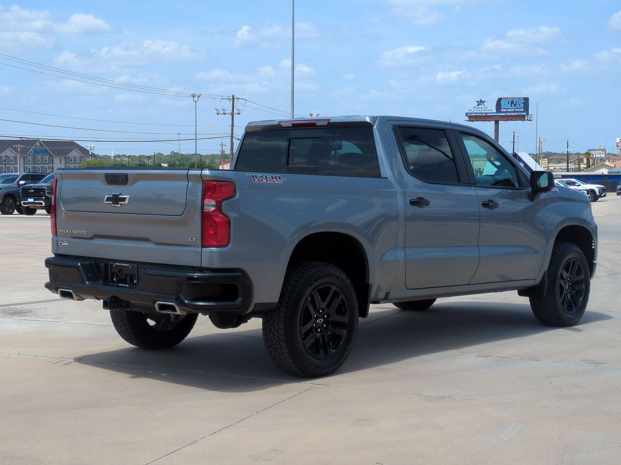 2024 Chevrolet Silverado 1500 LT Trail Boss