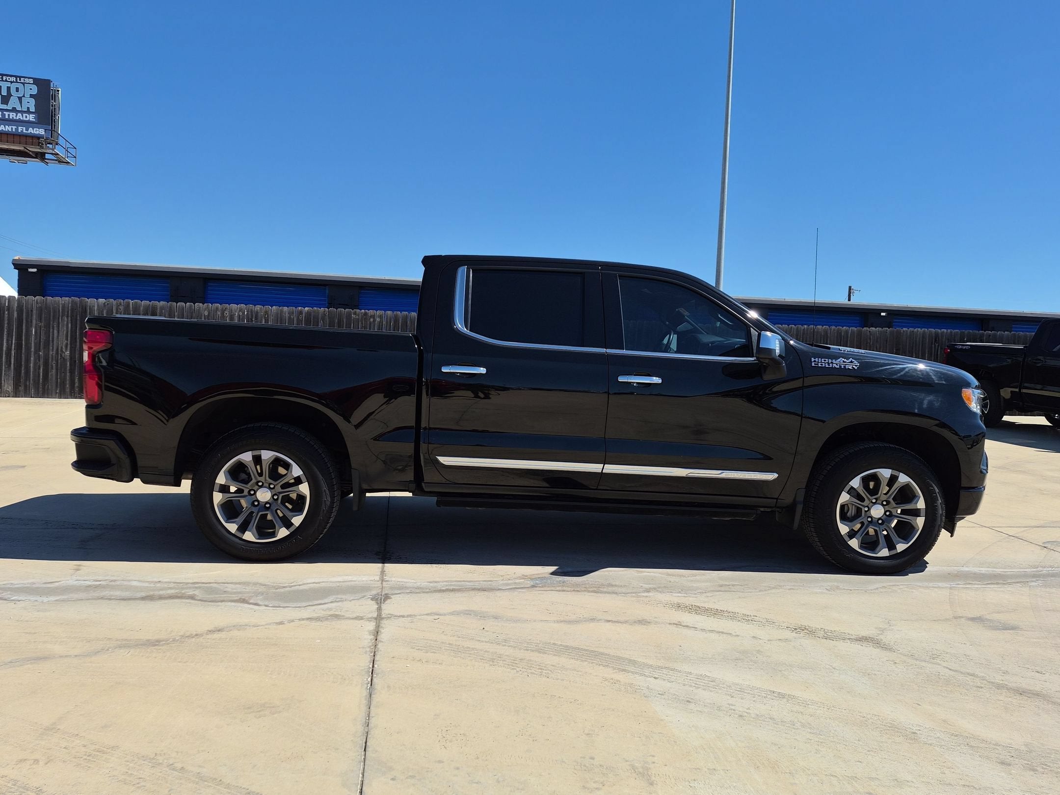2023 Chevrolet Silverado 1500 High Country