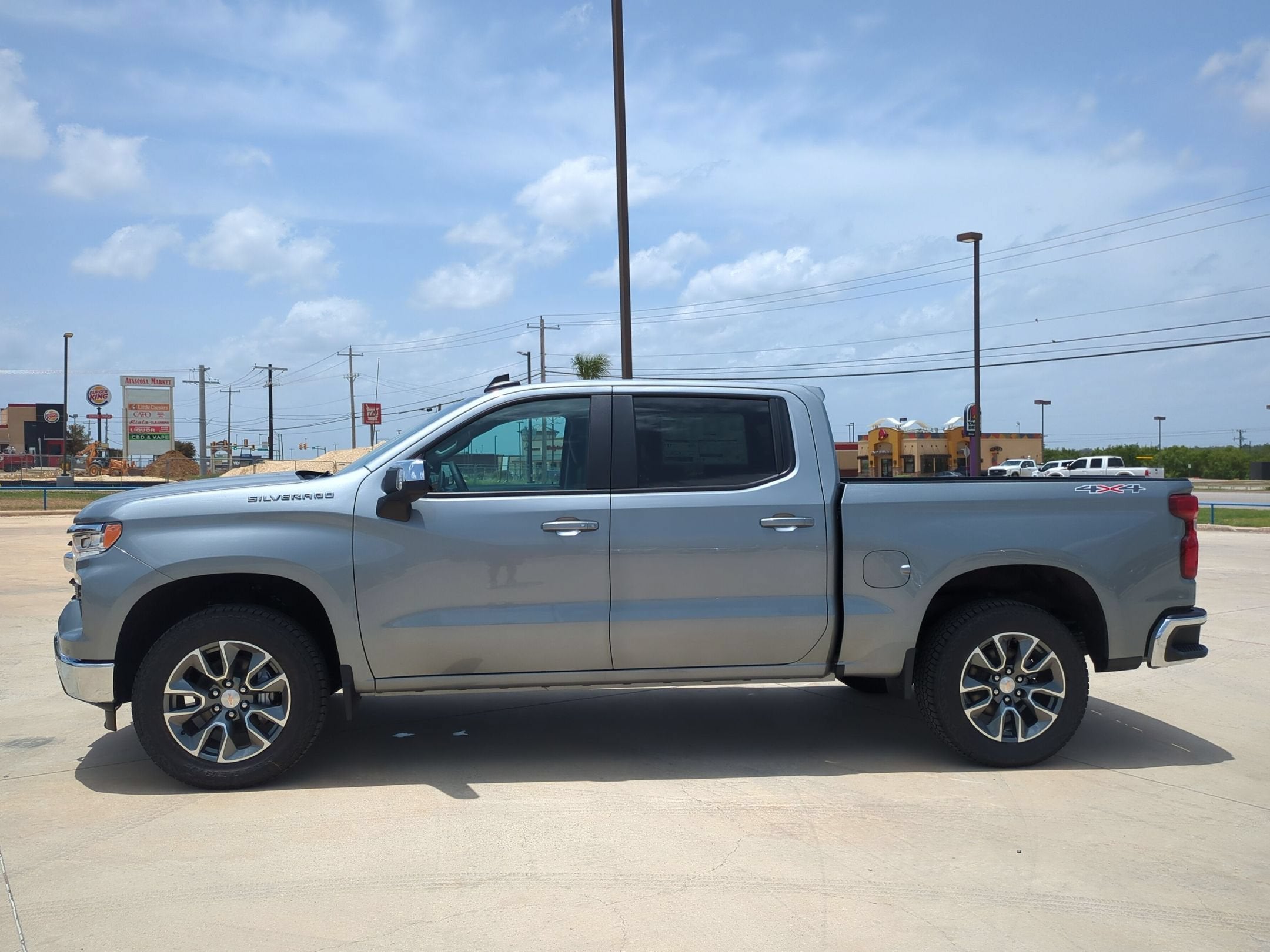 2026 Chevrolet Silverado 1500 LT