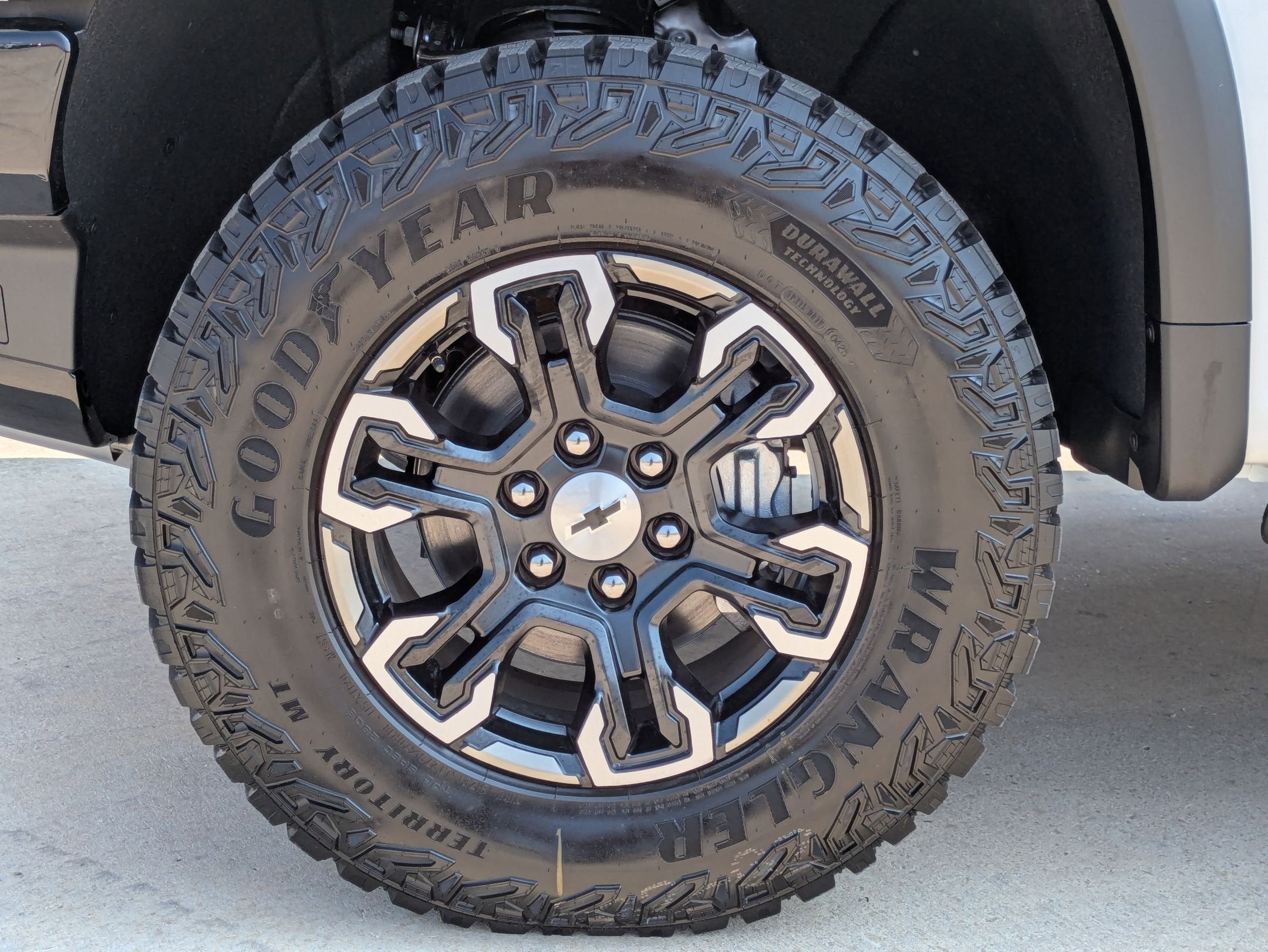 2025 Chevrolet Silverado 1500 ZR2