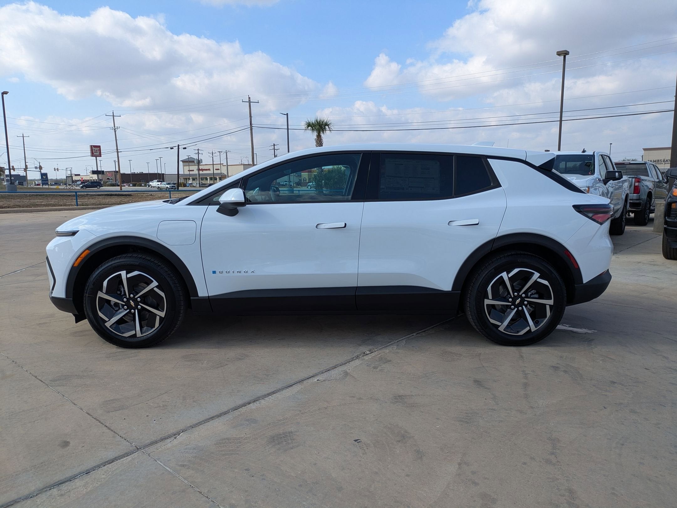 2026 Chevrolet Equinox EV LT