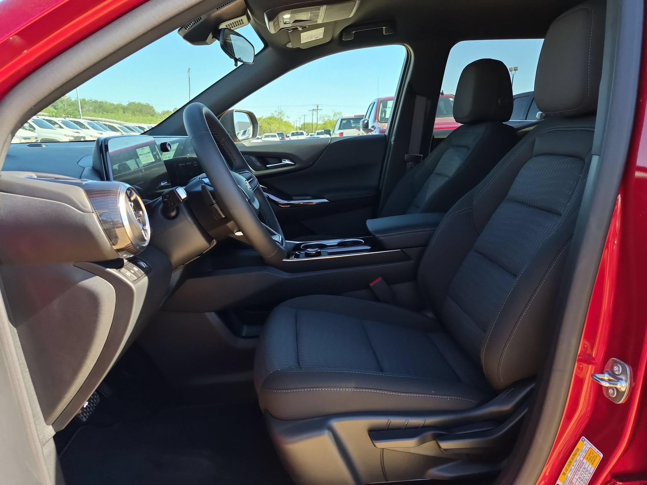 2027 Chevrolet Equinox LT - Photo 9