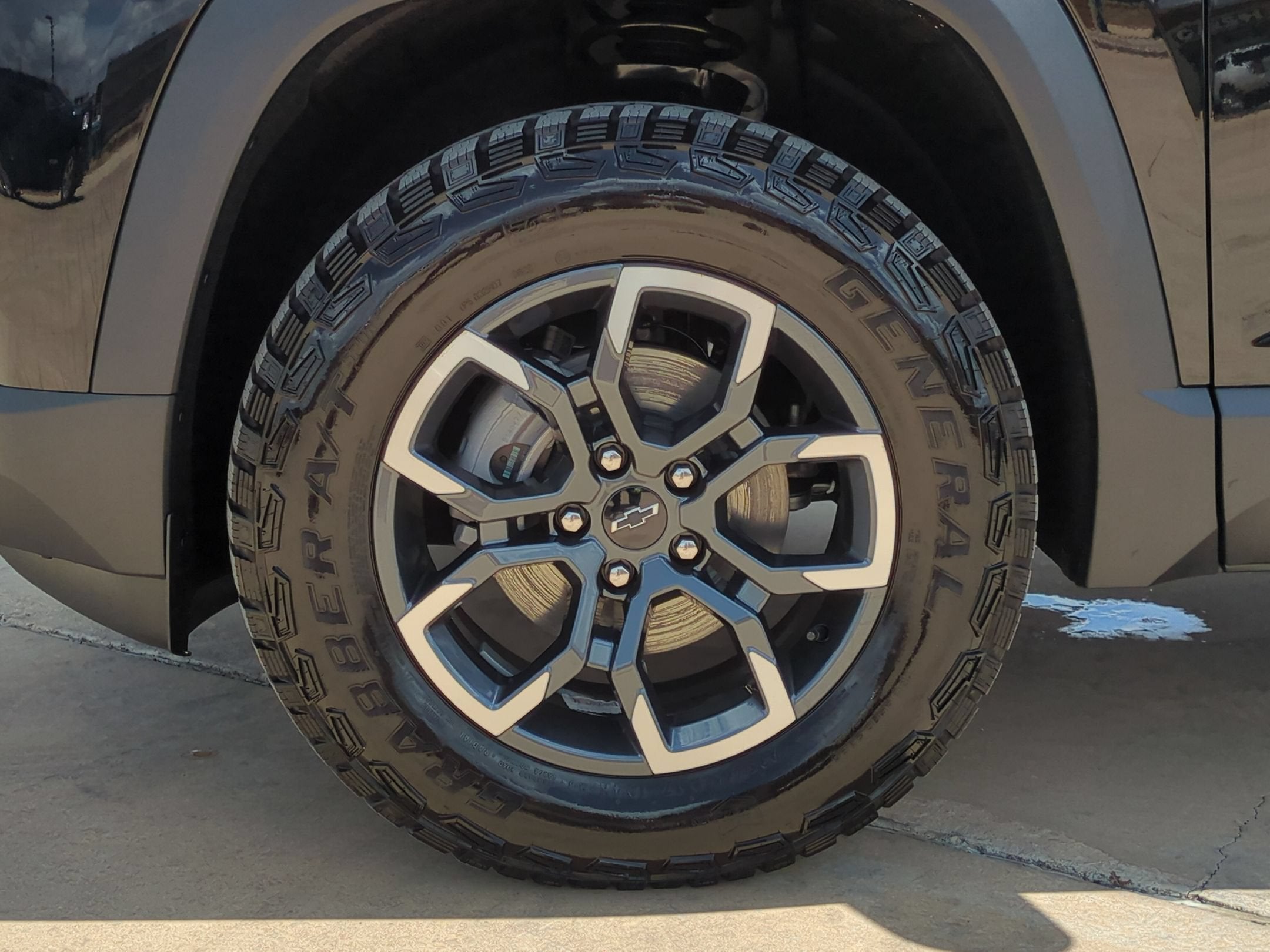 2027 Chevrolet Equinox ACTIV