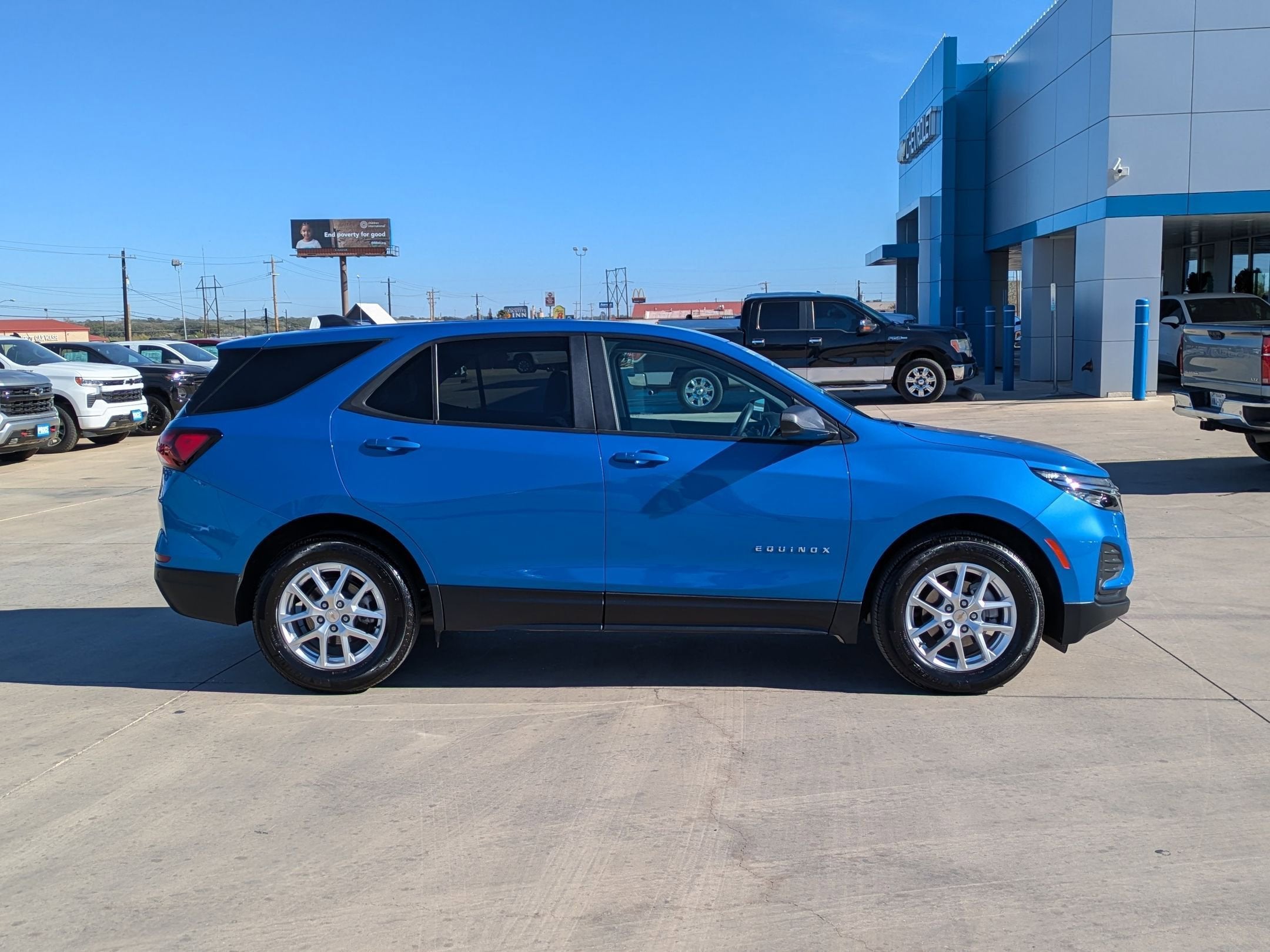 2024 Chevrolet Equinox LS