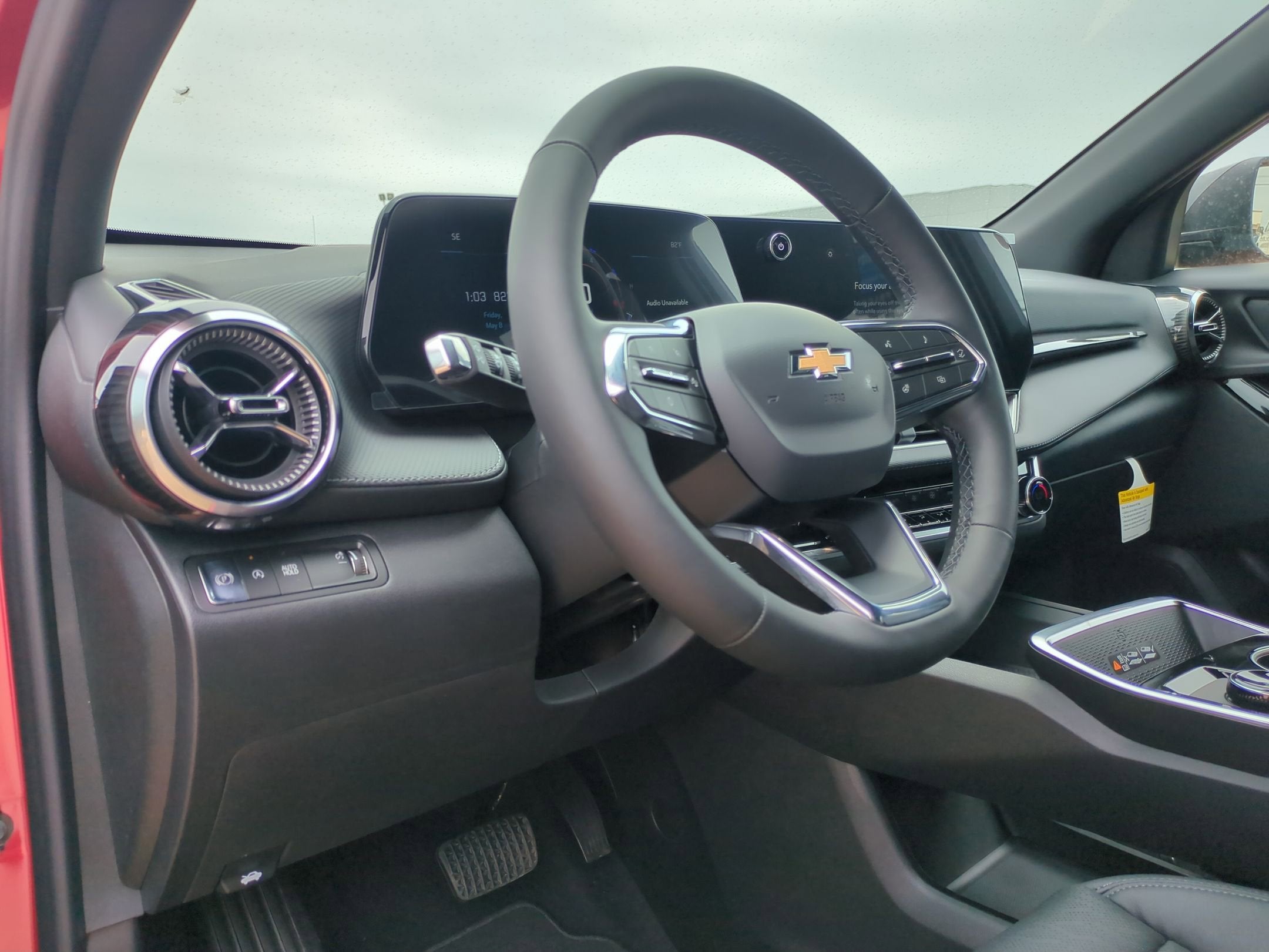 2026 Chevrolet Equinox LT - Photo 10