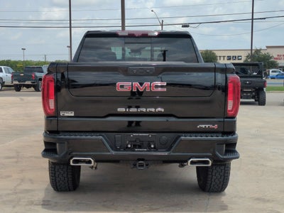 2022 GMC Sierra 1500 AT4