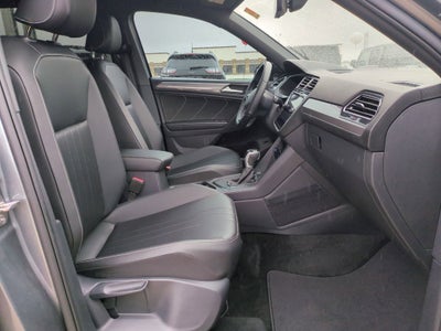 2024 Volkswagen Tiguan SE R-Line Black