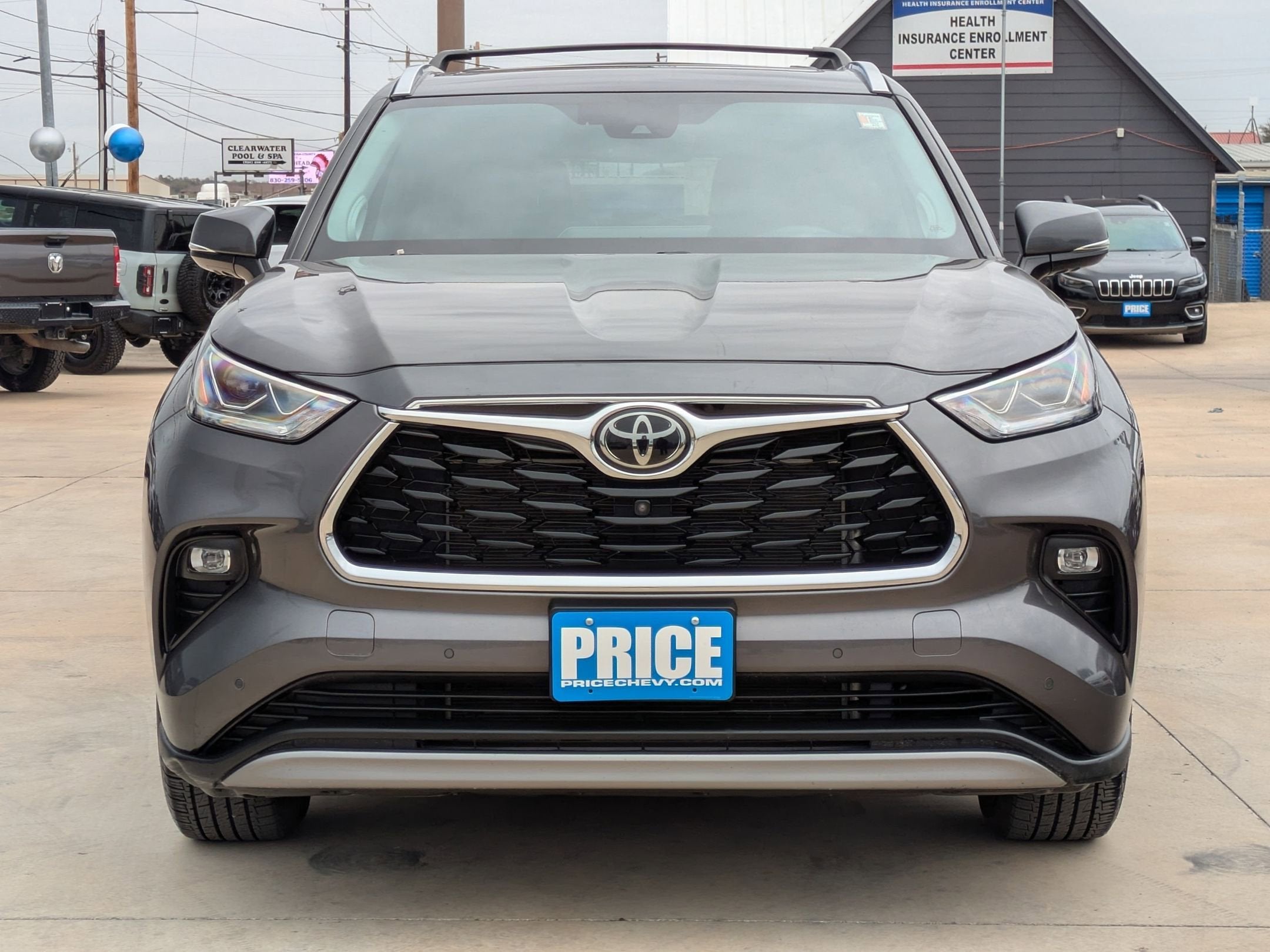 2022 Toyota Highlander Platinum