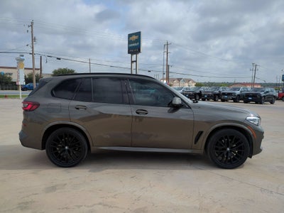 2022 BMW X5 sDrive40i